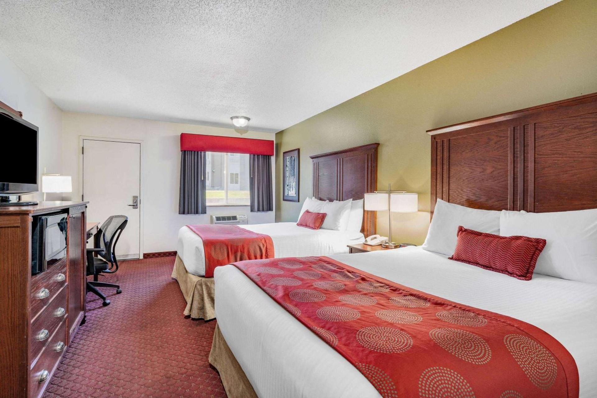 Baymont by Wyndham Bozeman photo 20