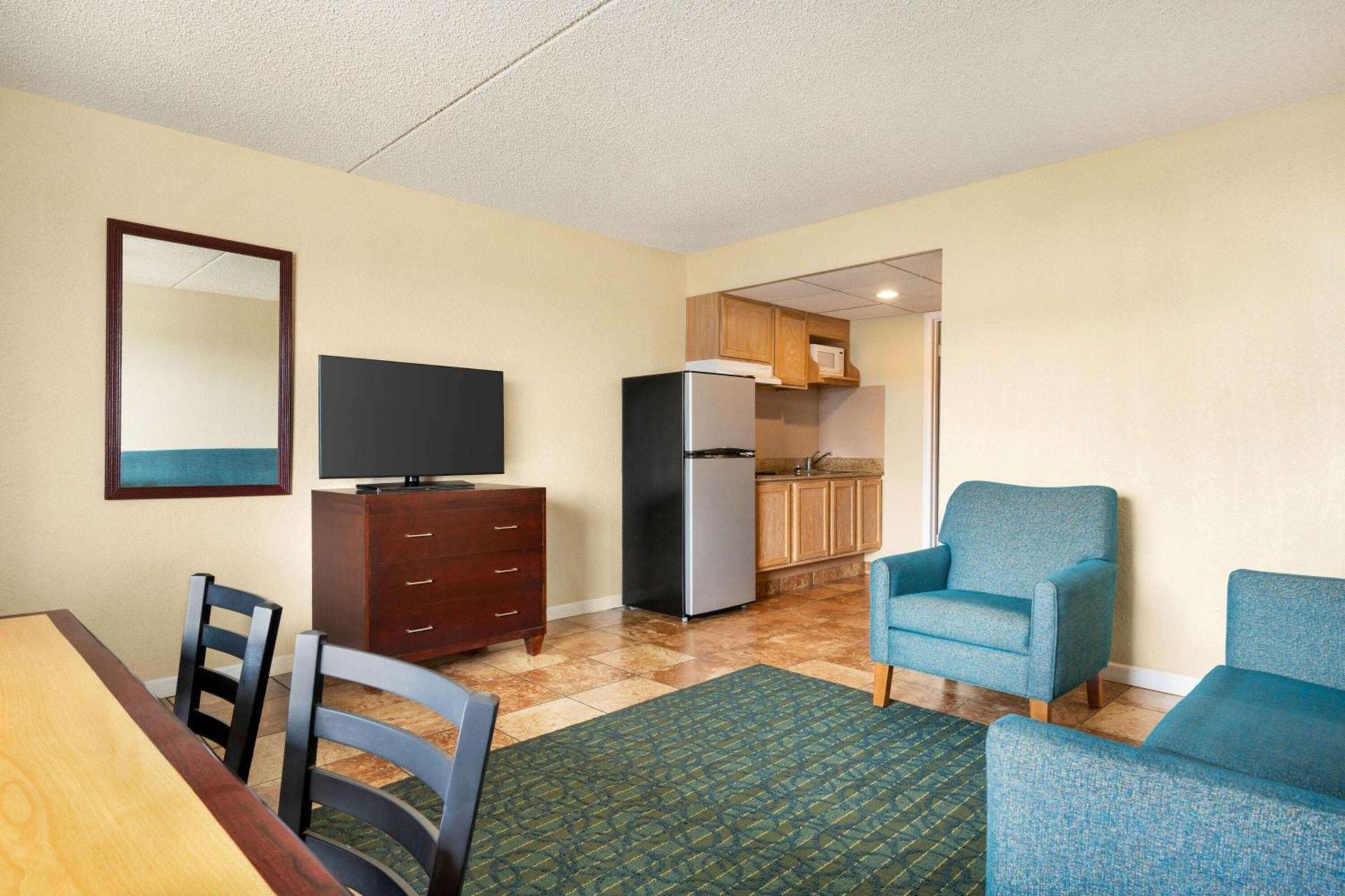 Sands Motel photo 14