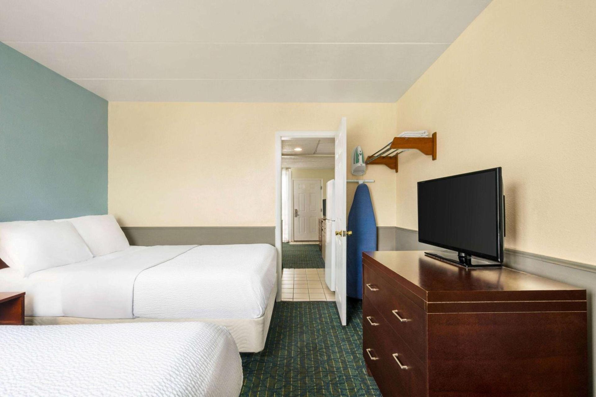Sands Motel photo 20