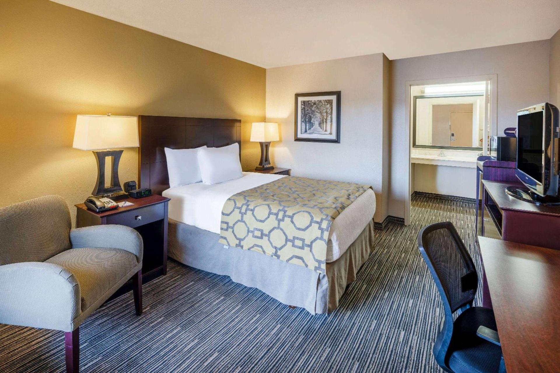 Park Inn by Radisson, Columbus State University Area photo 13