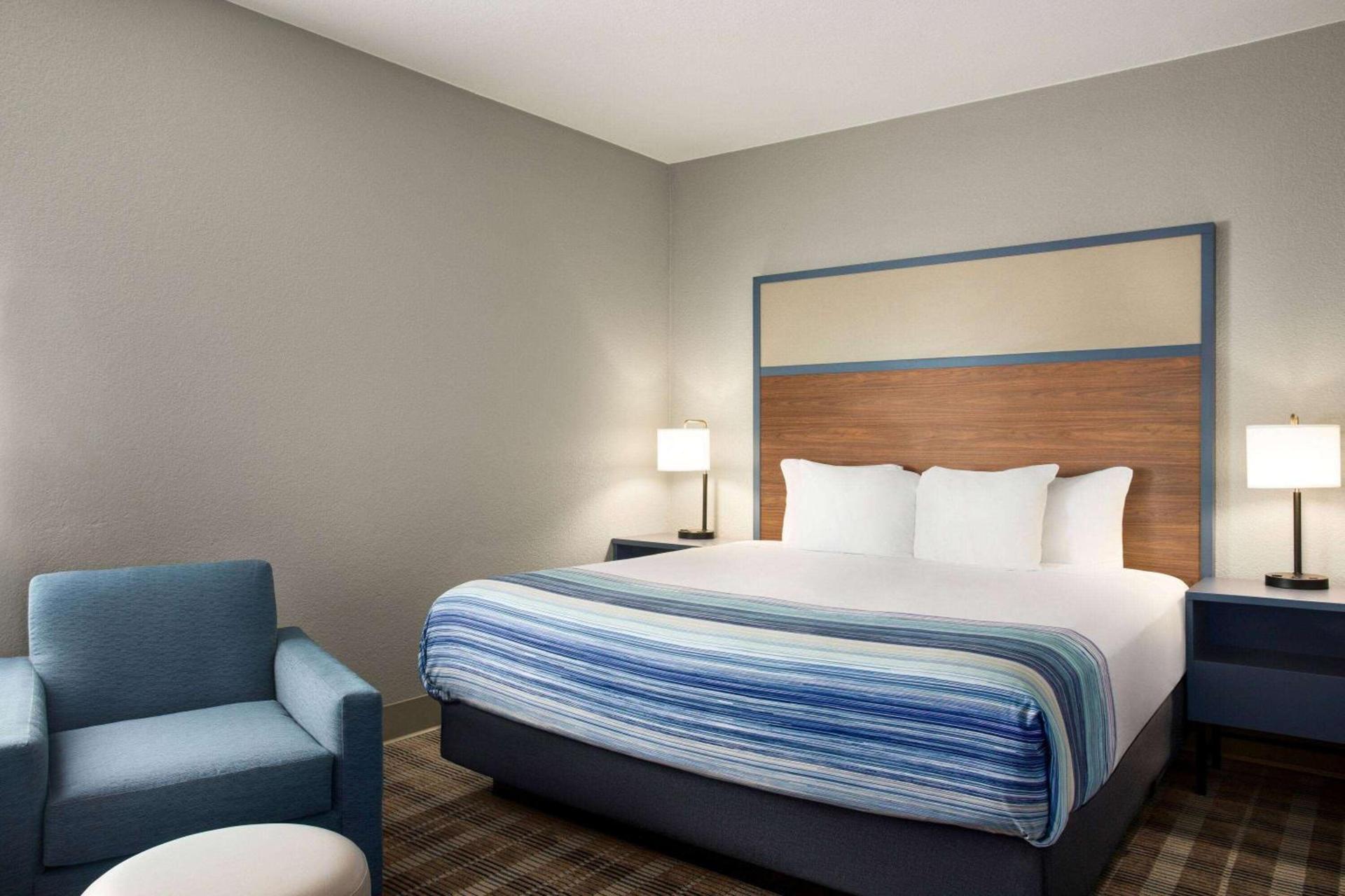 AmericInn by Wyndham Branson & Conference Center photo 19