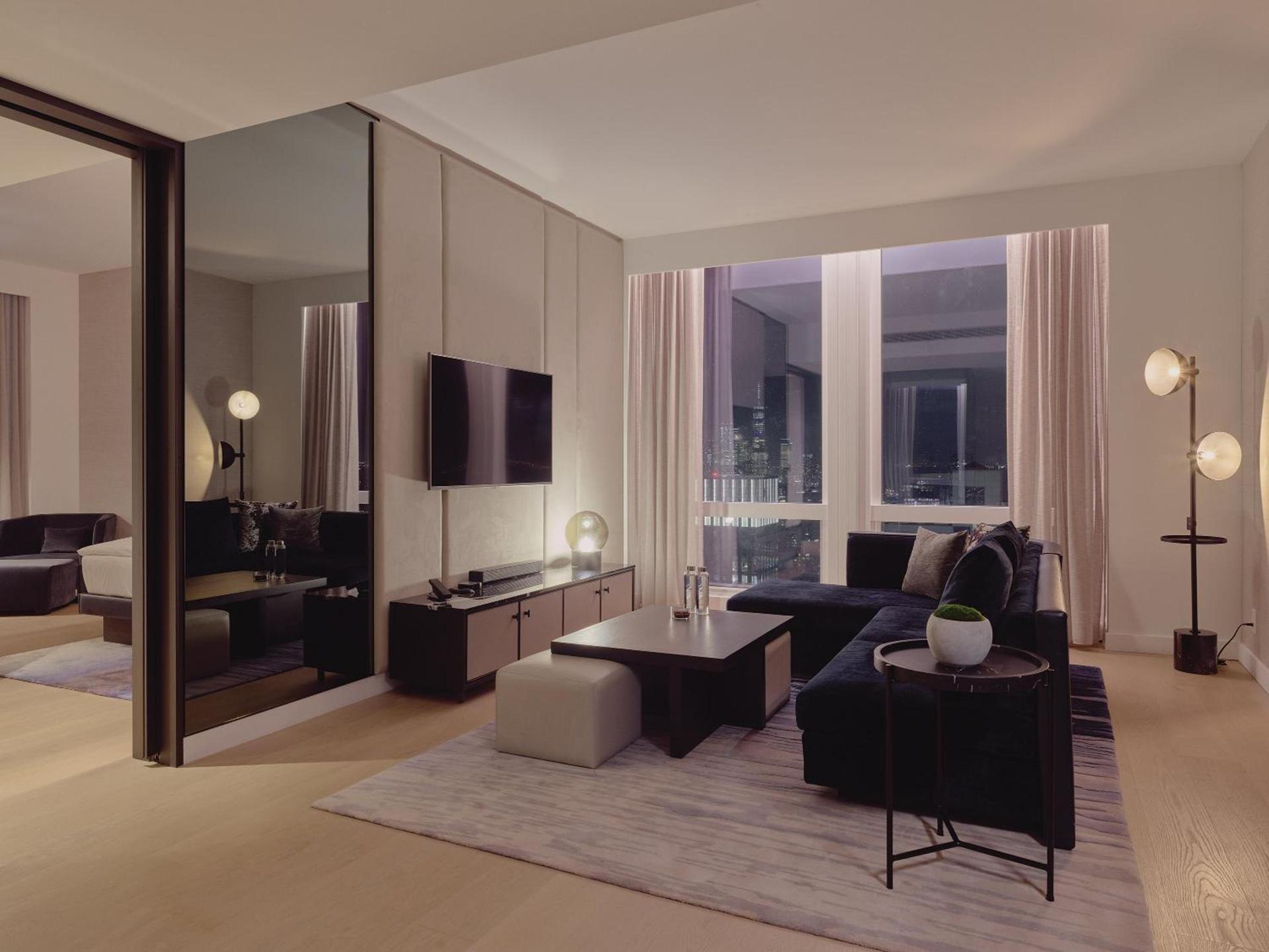 Equinox Hotel New York photo 16