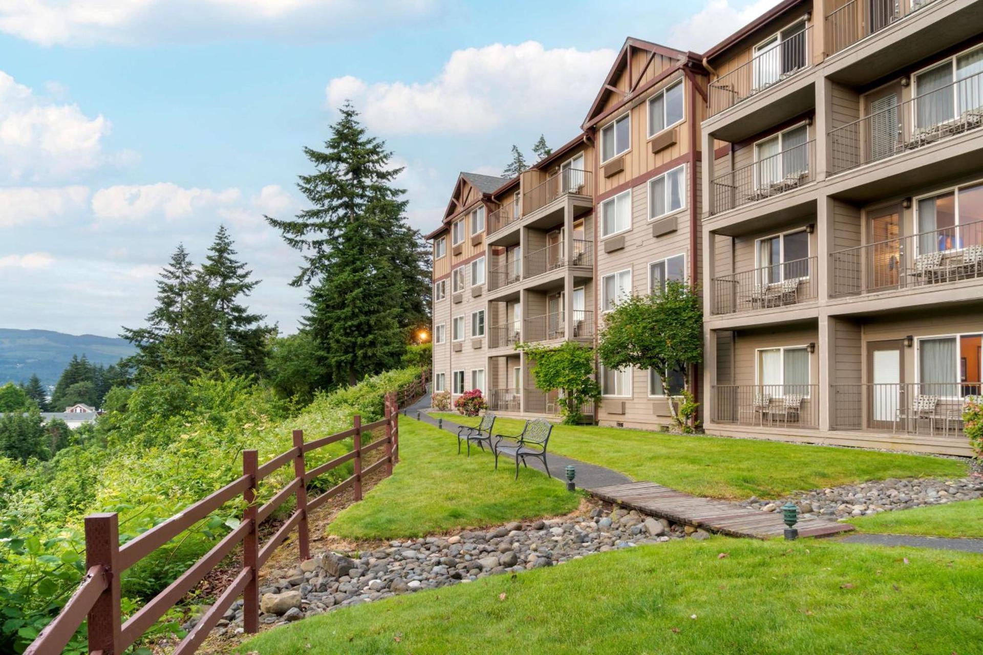 Best Western Plus Columbia River Inn photo 51