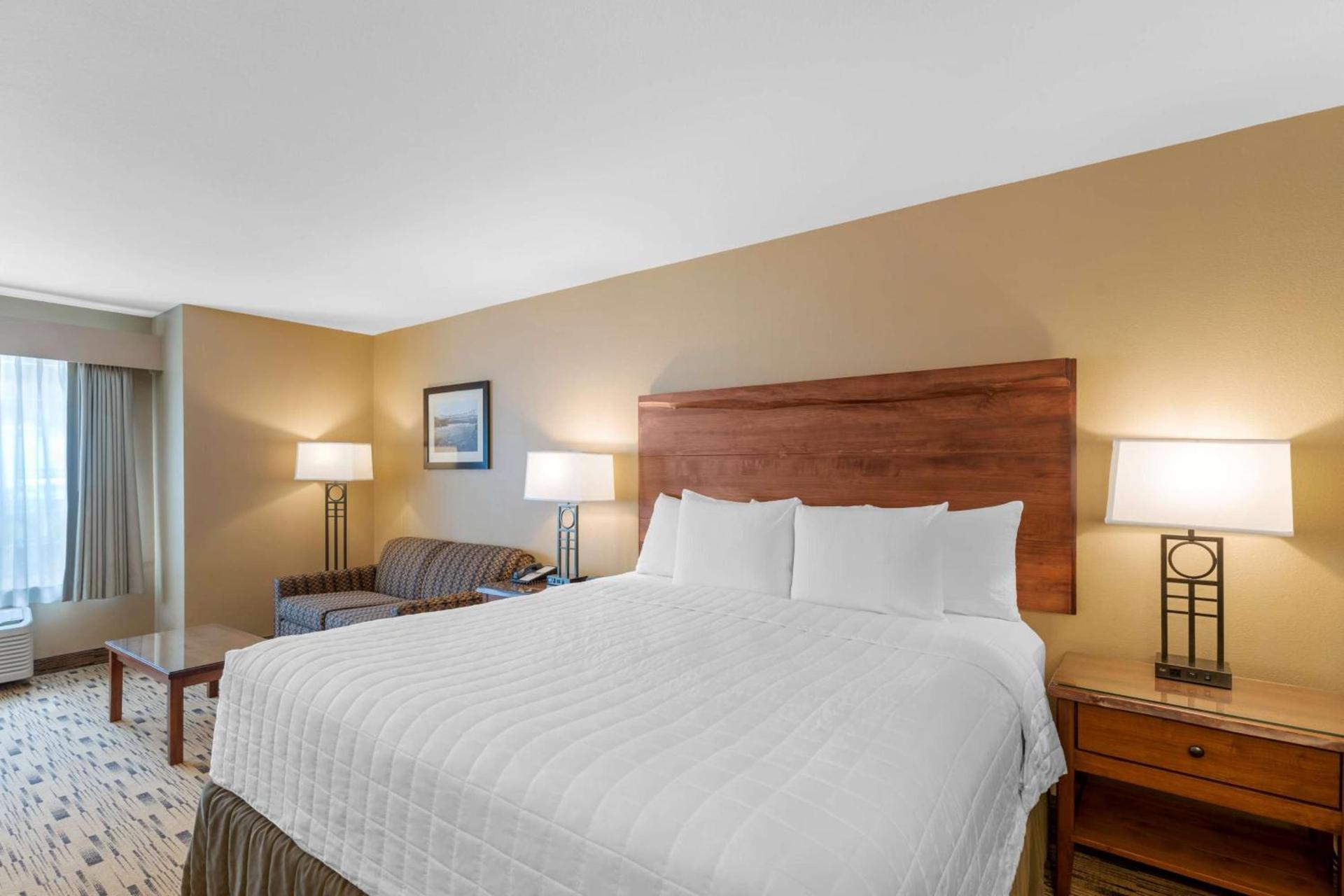 Best Western Plus Columbia River Inn photo 12