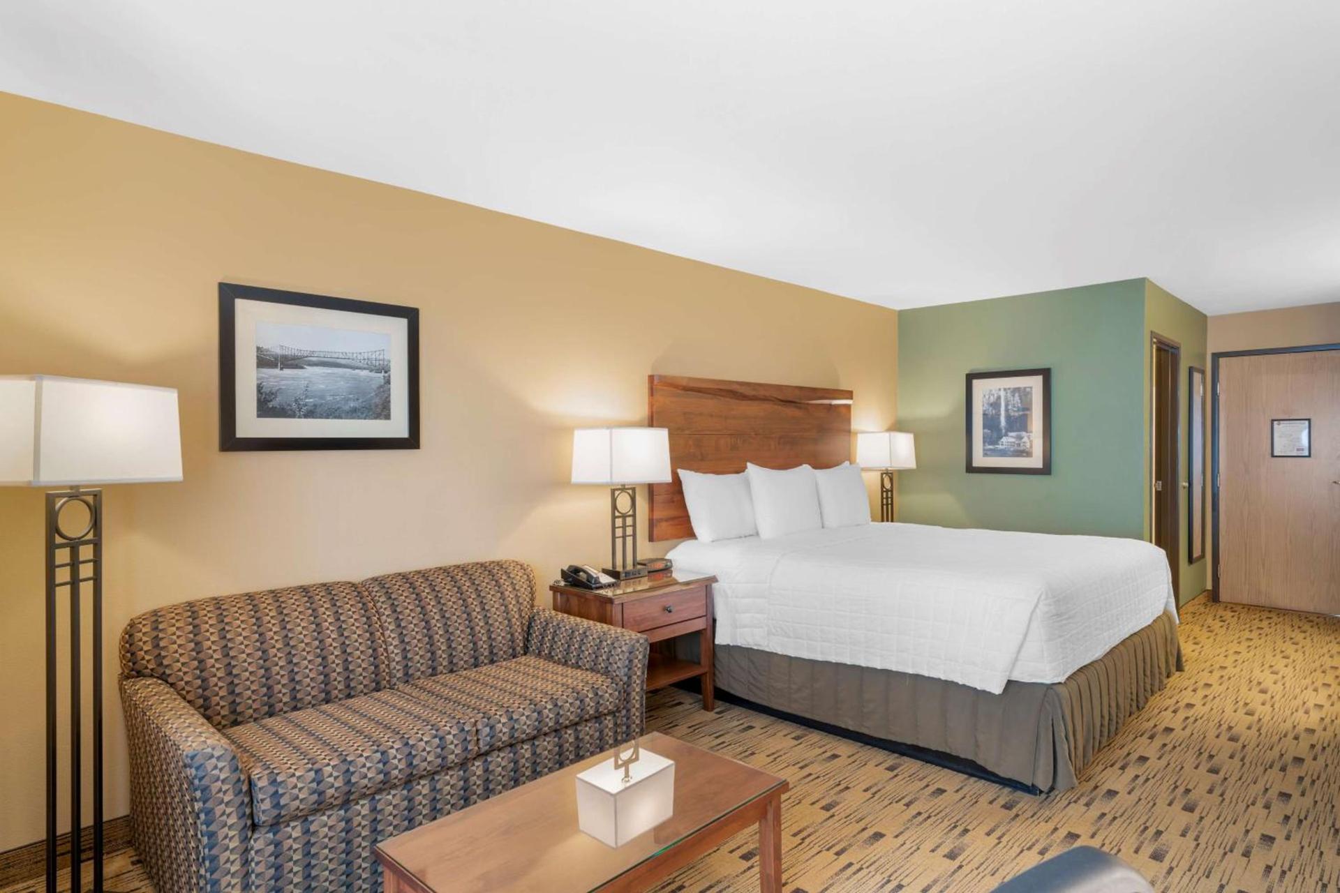 Best Western Plus Columbia River Inn photo 13