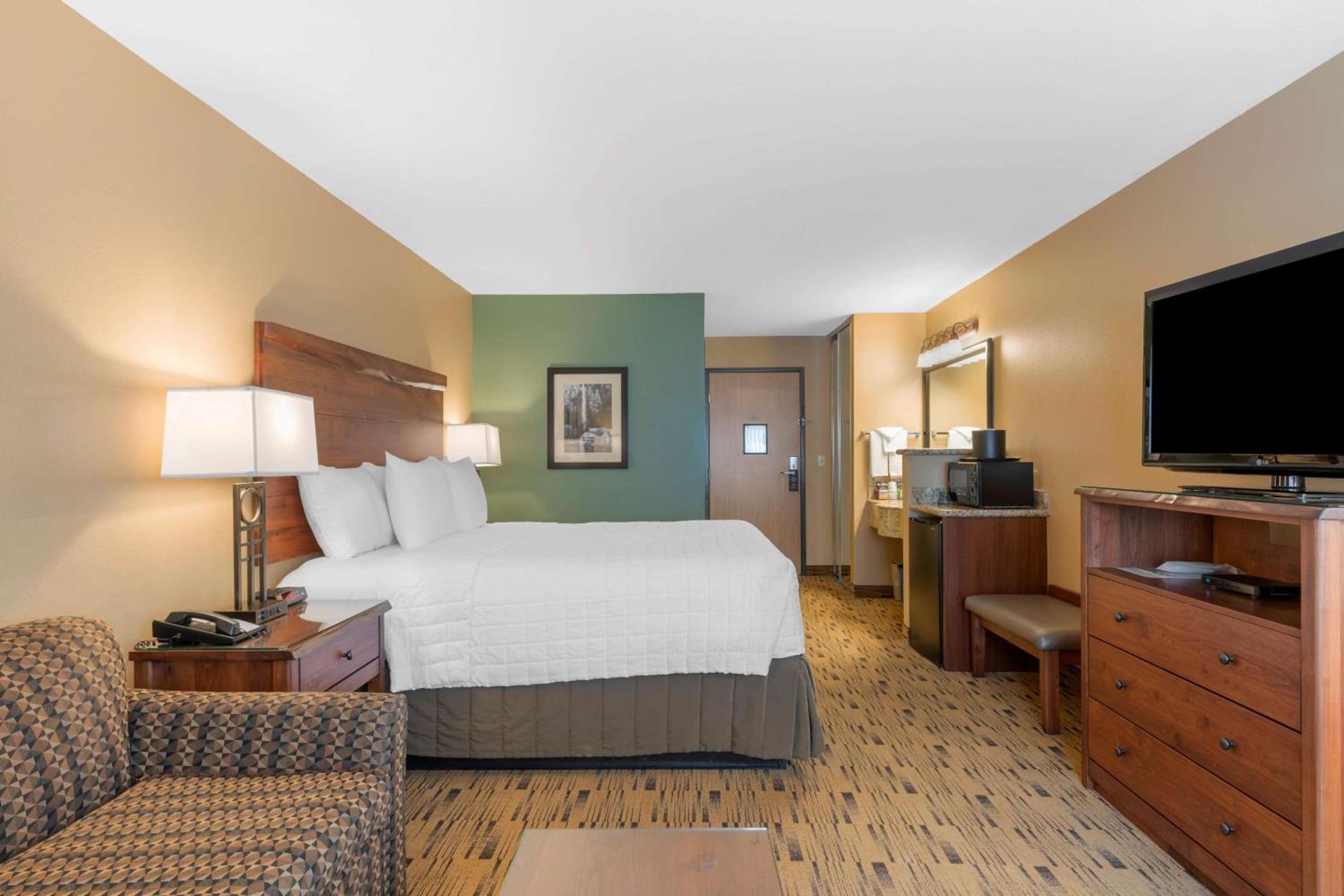 Best Western Plus Columbia River Inn photo 14