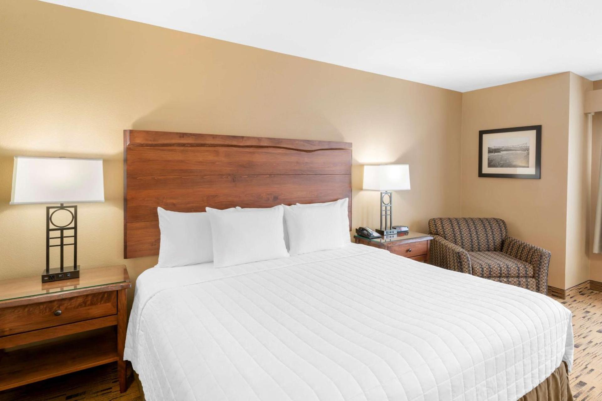Best Western Plus Columbia River Inn photo 16