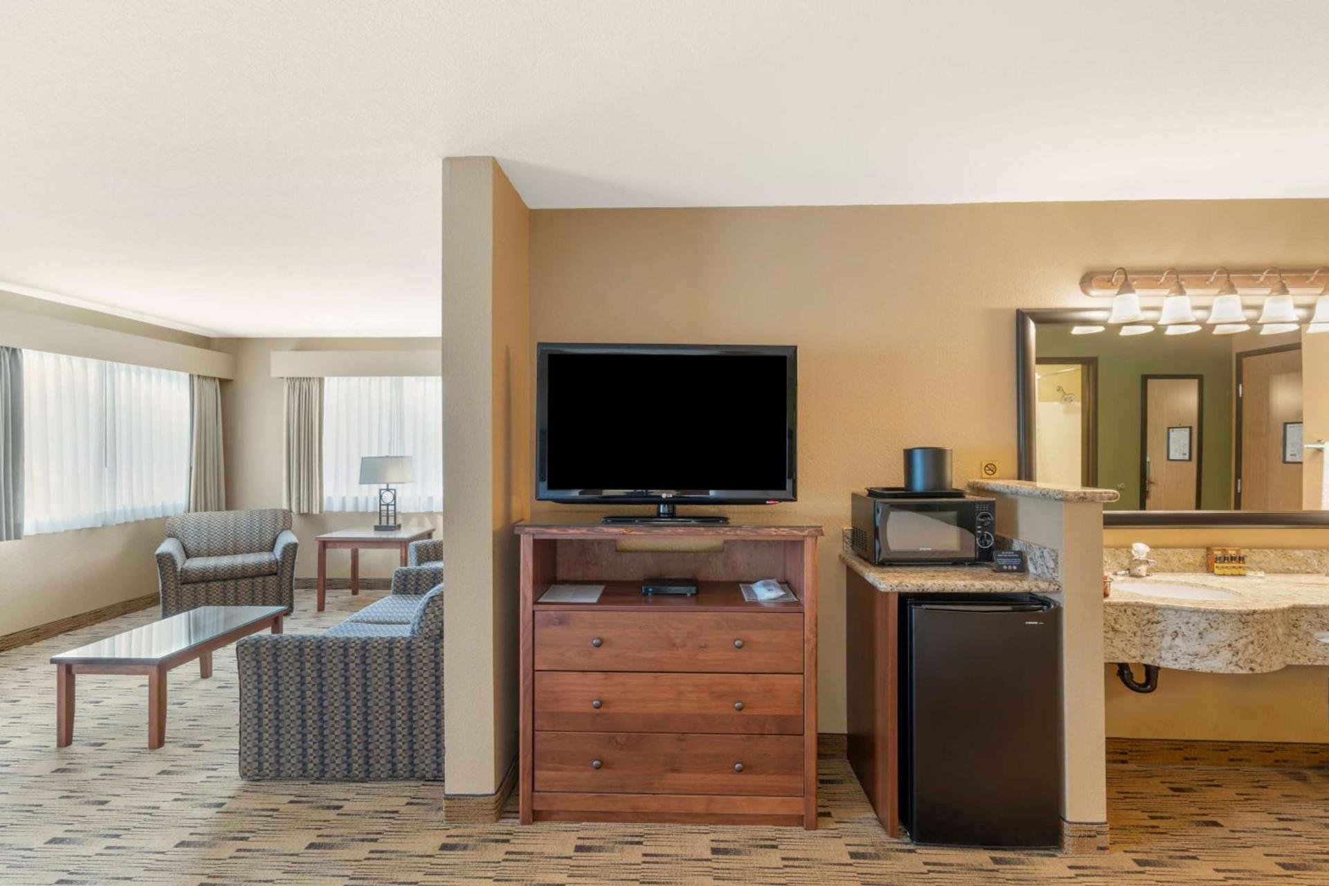 Best Western Plus Columbia River Inn photo 20