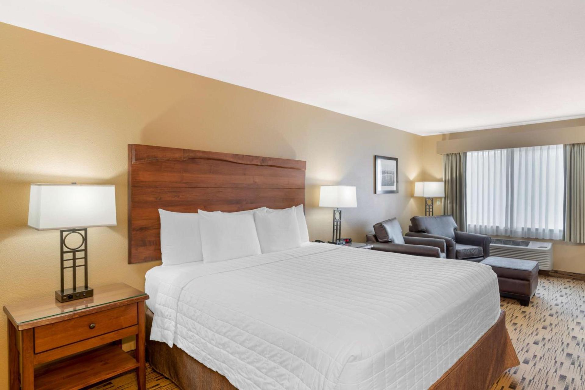 Best Western Plus Columbia River Inn photo 23