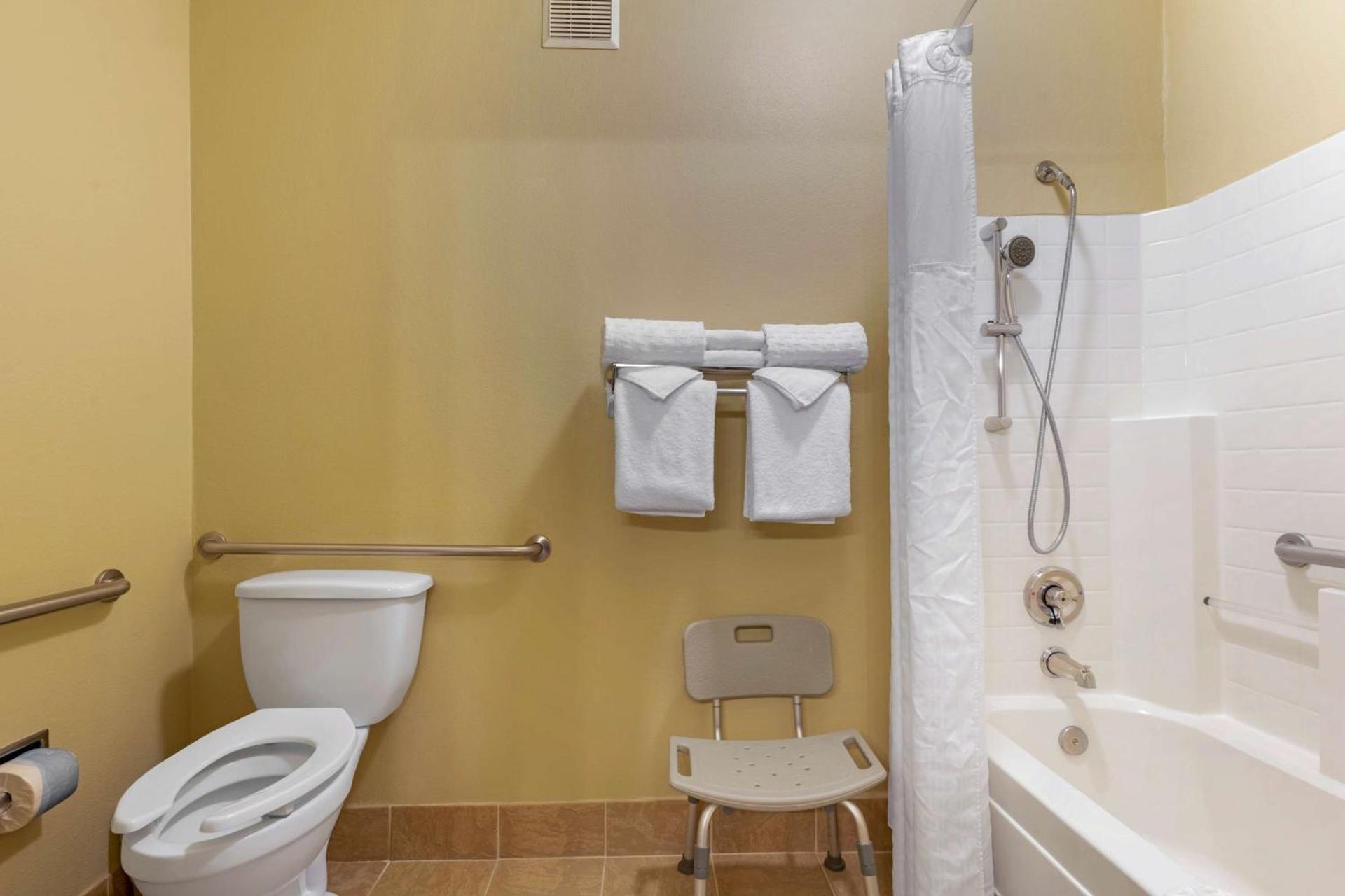 Best Western Plus Columbia River Inn photo 33