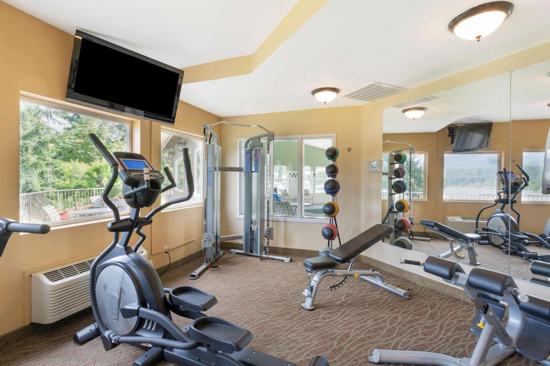 Best Western Plus Columbia River Inn photo 43