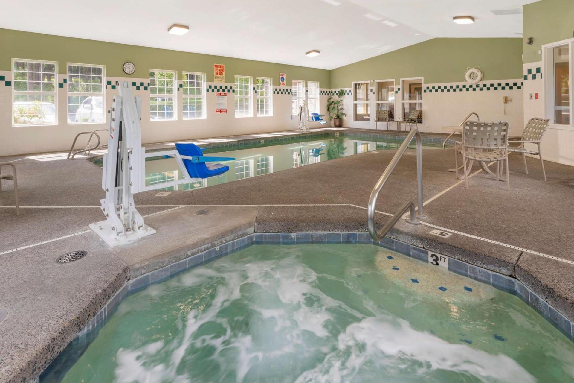 Best Western Plus Columbia River Inn photo 45