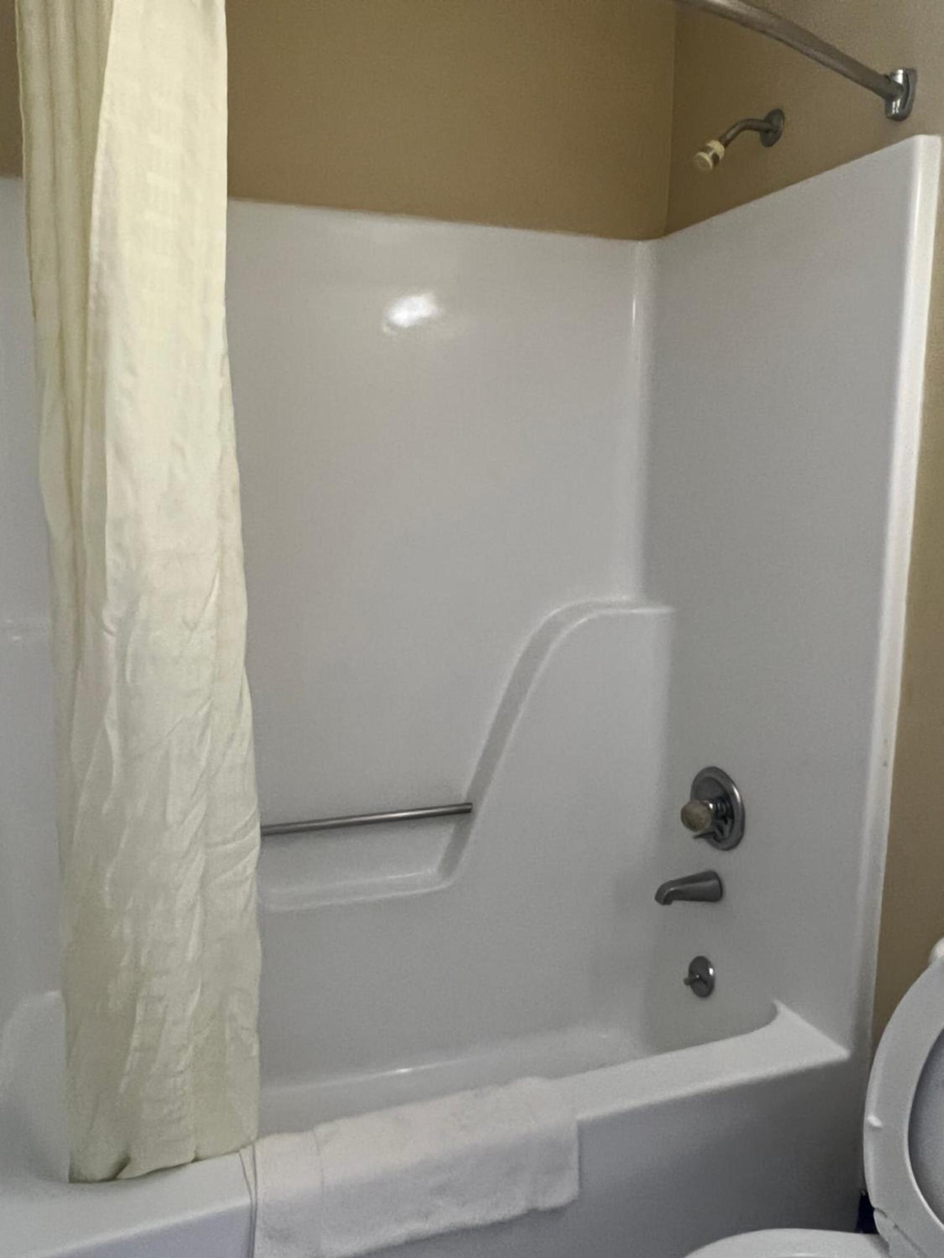 Towne inn photo 17