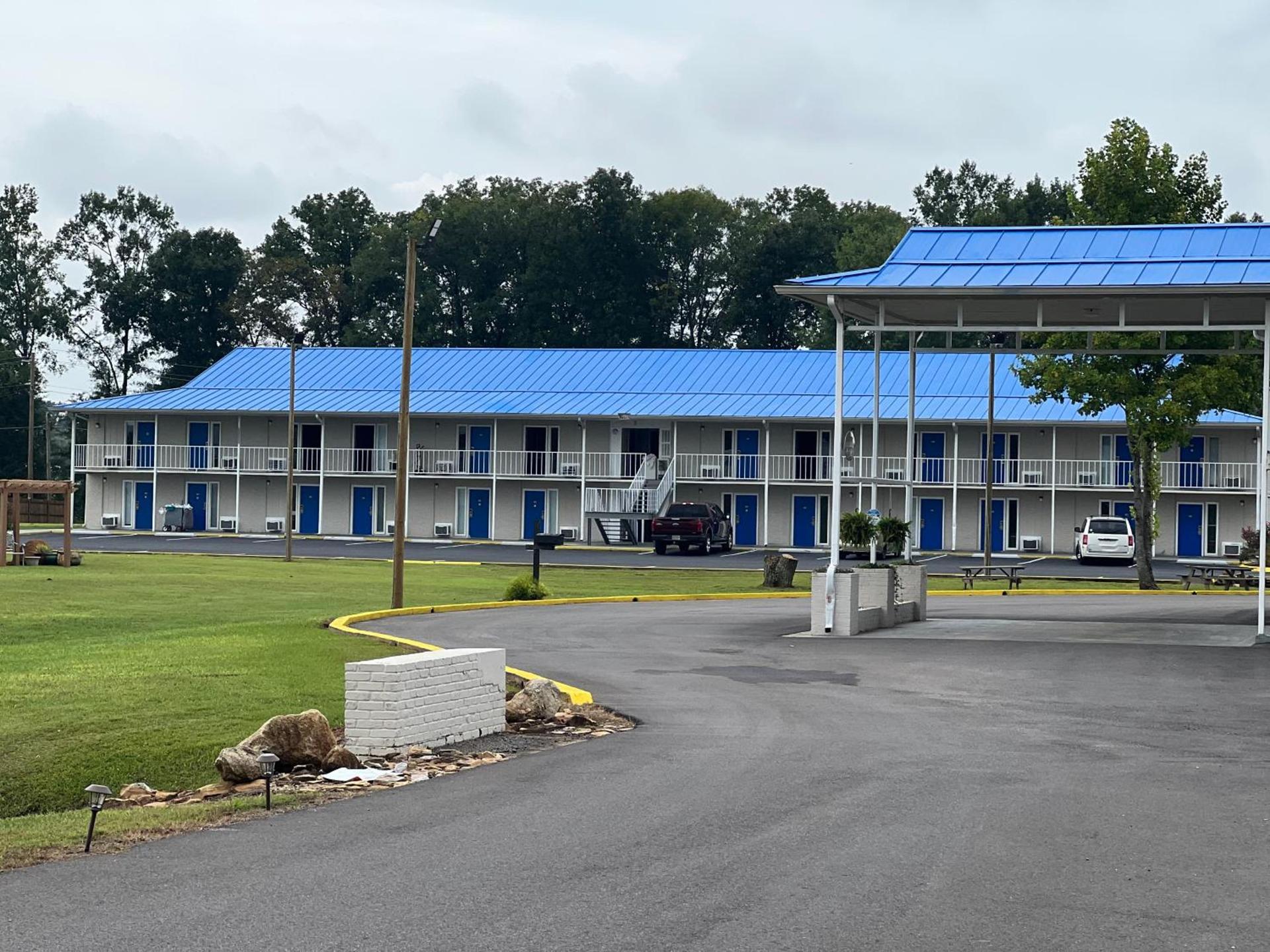 Towne inn photo 41