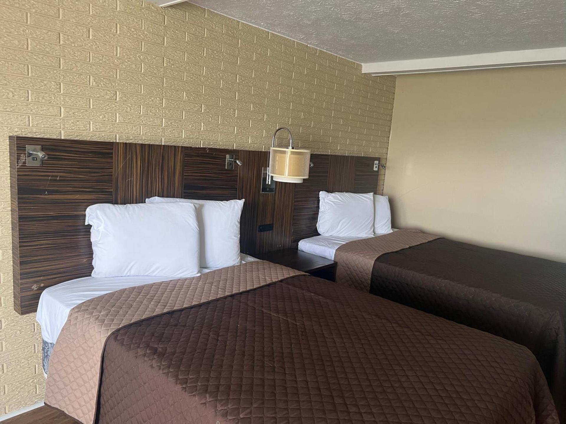 Towne inn photo 67