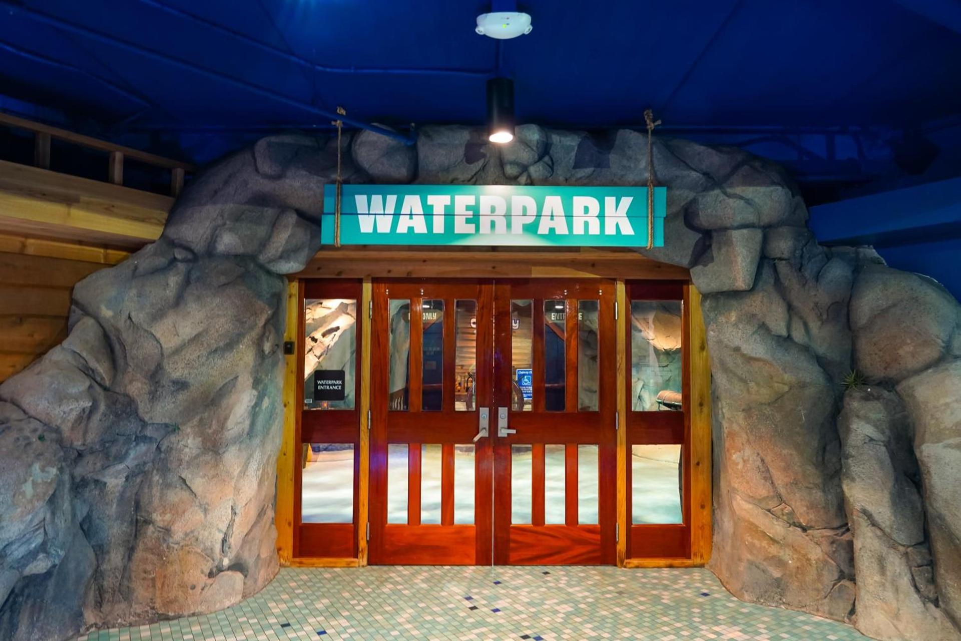 Castaway Bay by Cedar Point Resorts photo 31