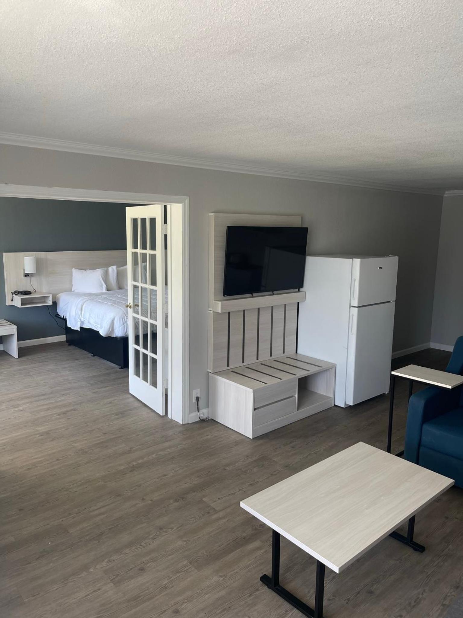 MainStay Suites Florence - Darlington photo 37