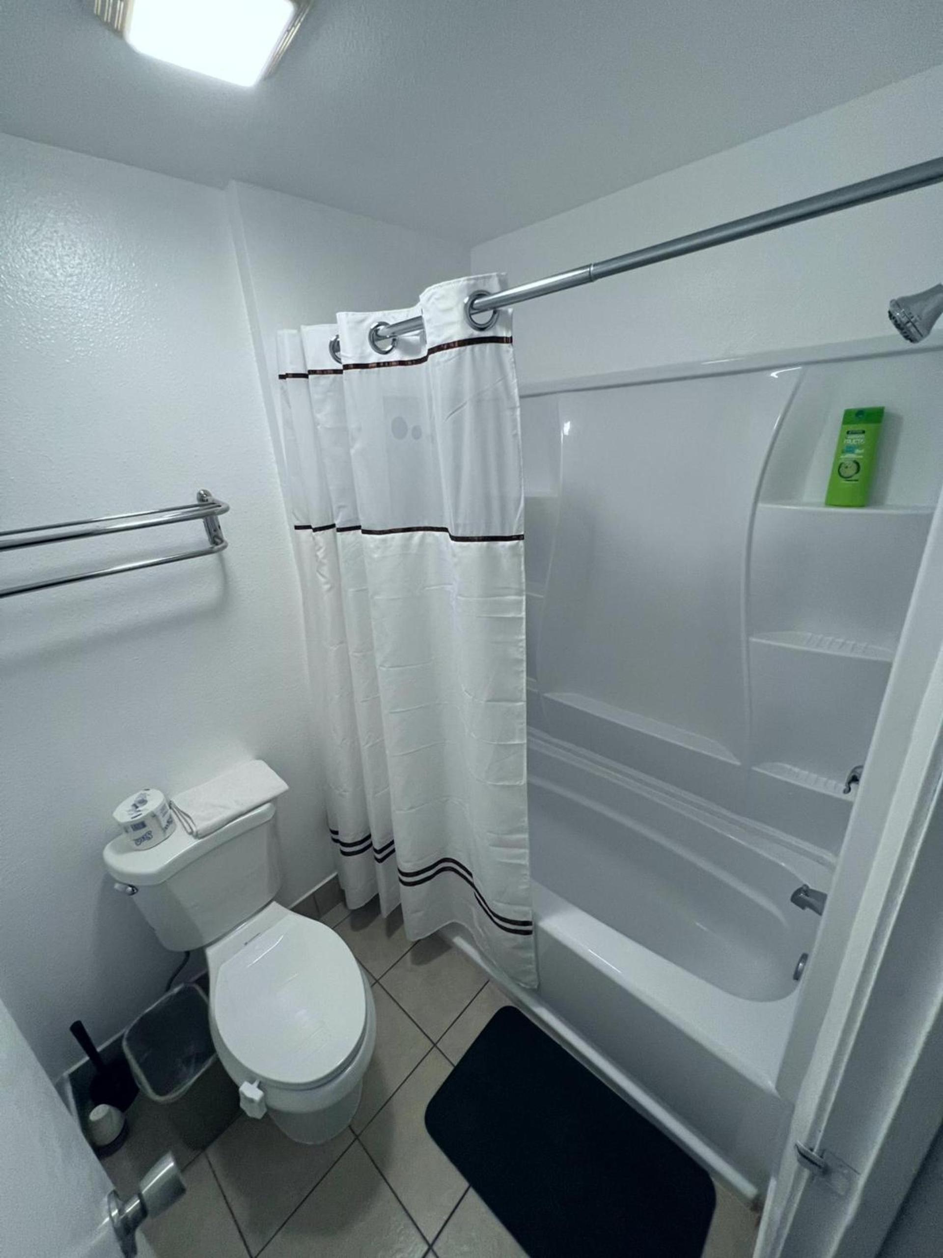 Bposhtels Anaheim photo 21