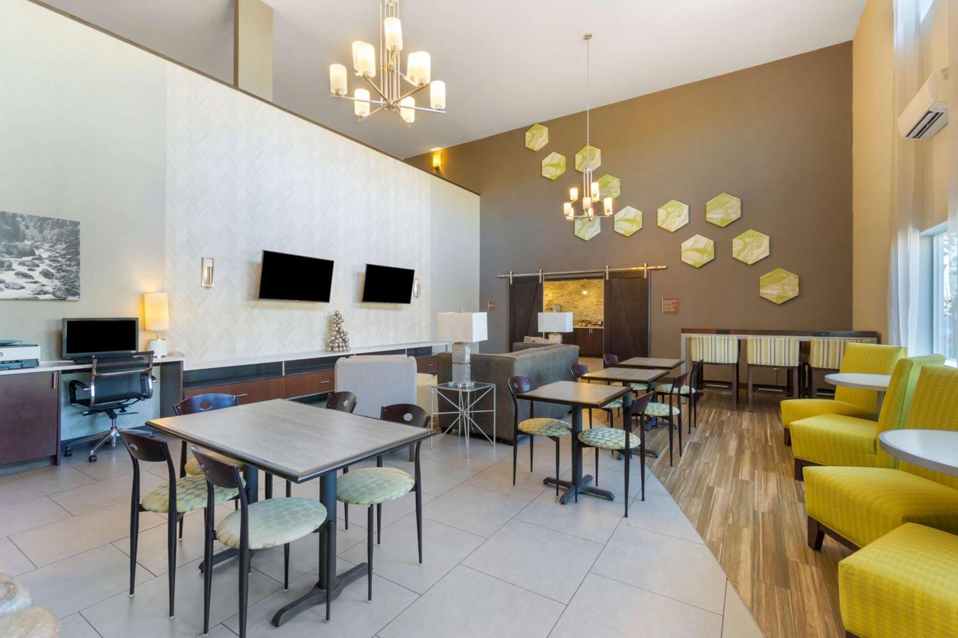Best Western Plus Wenatchee Downtown Hotel photo 6