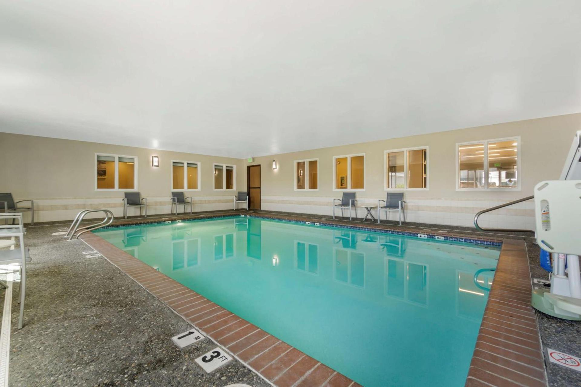 Best Western Plus Wenatchee Downtown Hotel photo 29