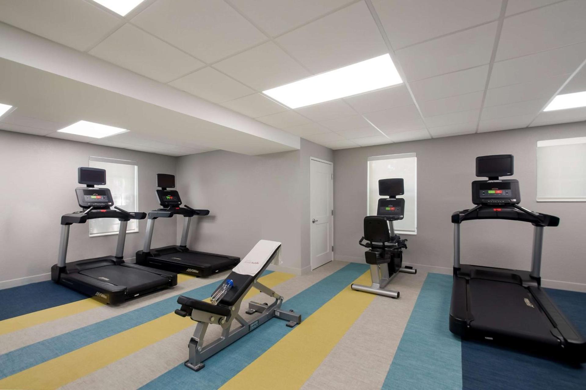 Sonesta Simply Suites Falls Church photo 22