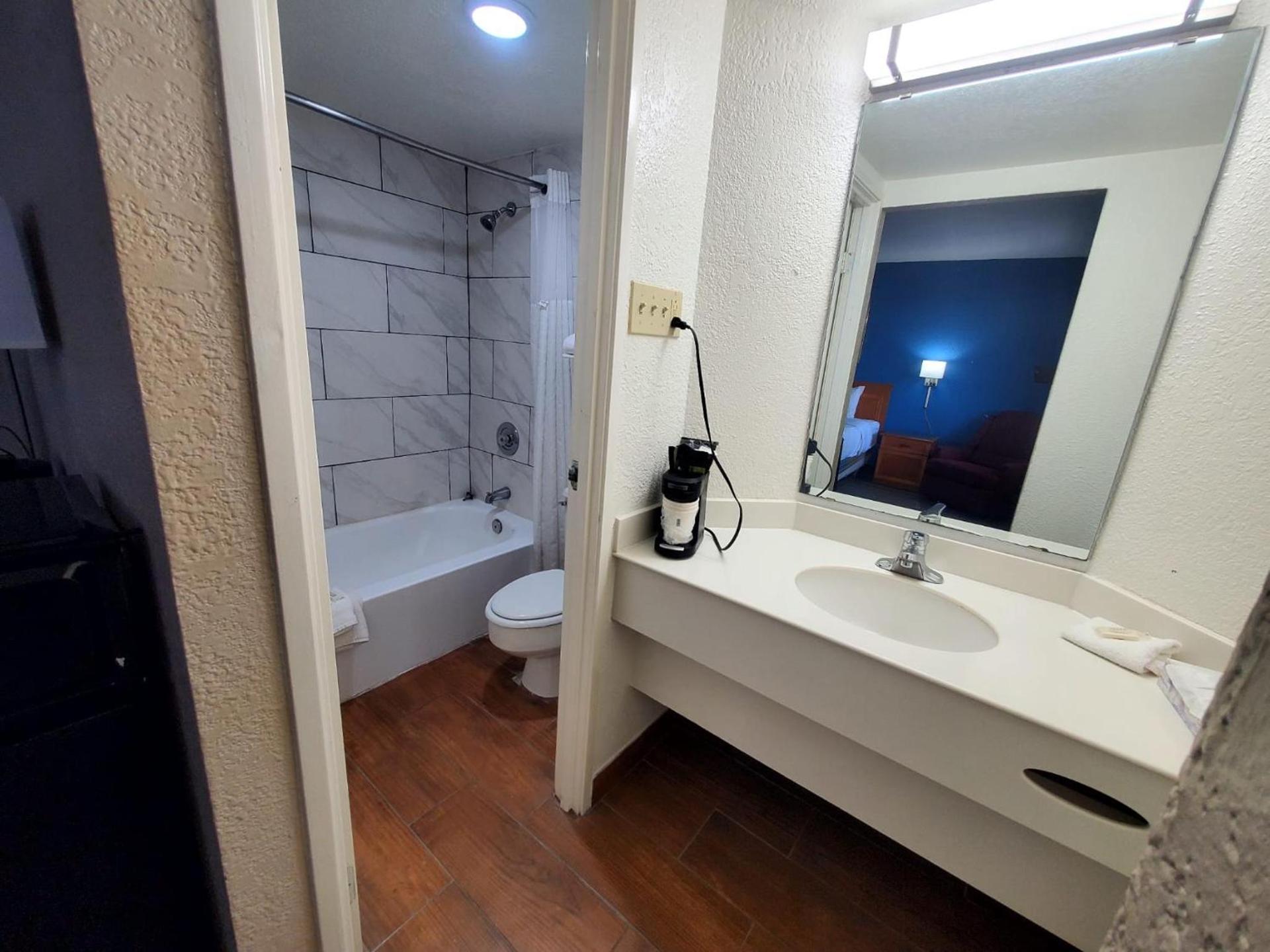 Baymont by Wyndham Abilene photo 6