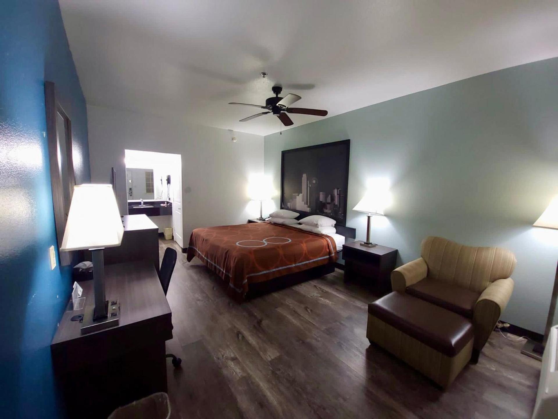 Scottish Inns & Suites Forney photo 22