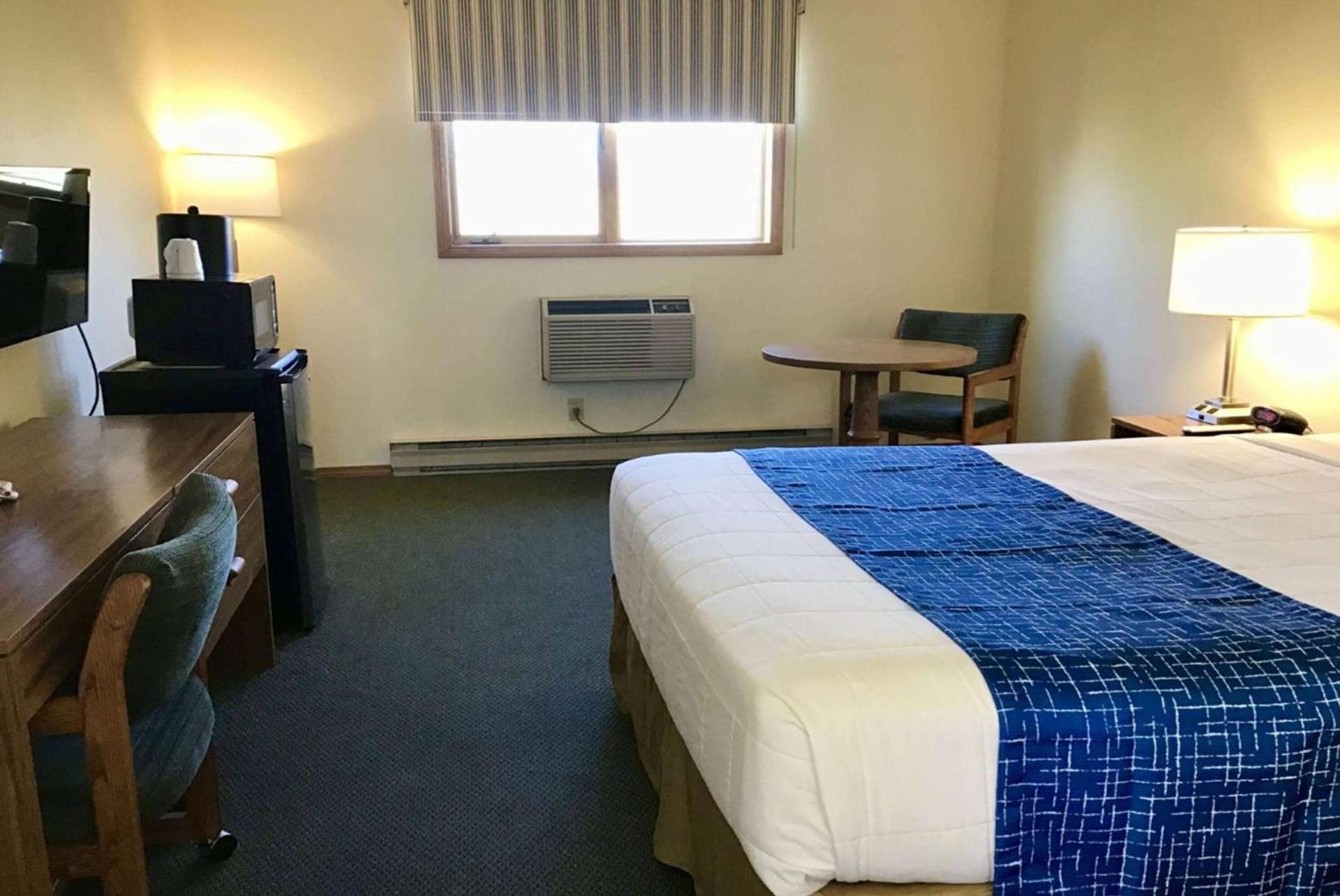 Travelodge by Wyndham Three Forks photo 4