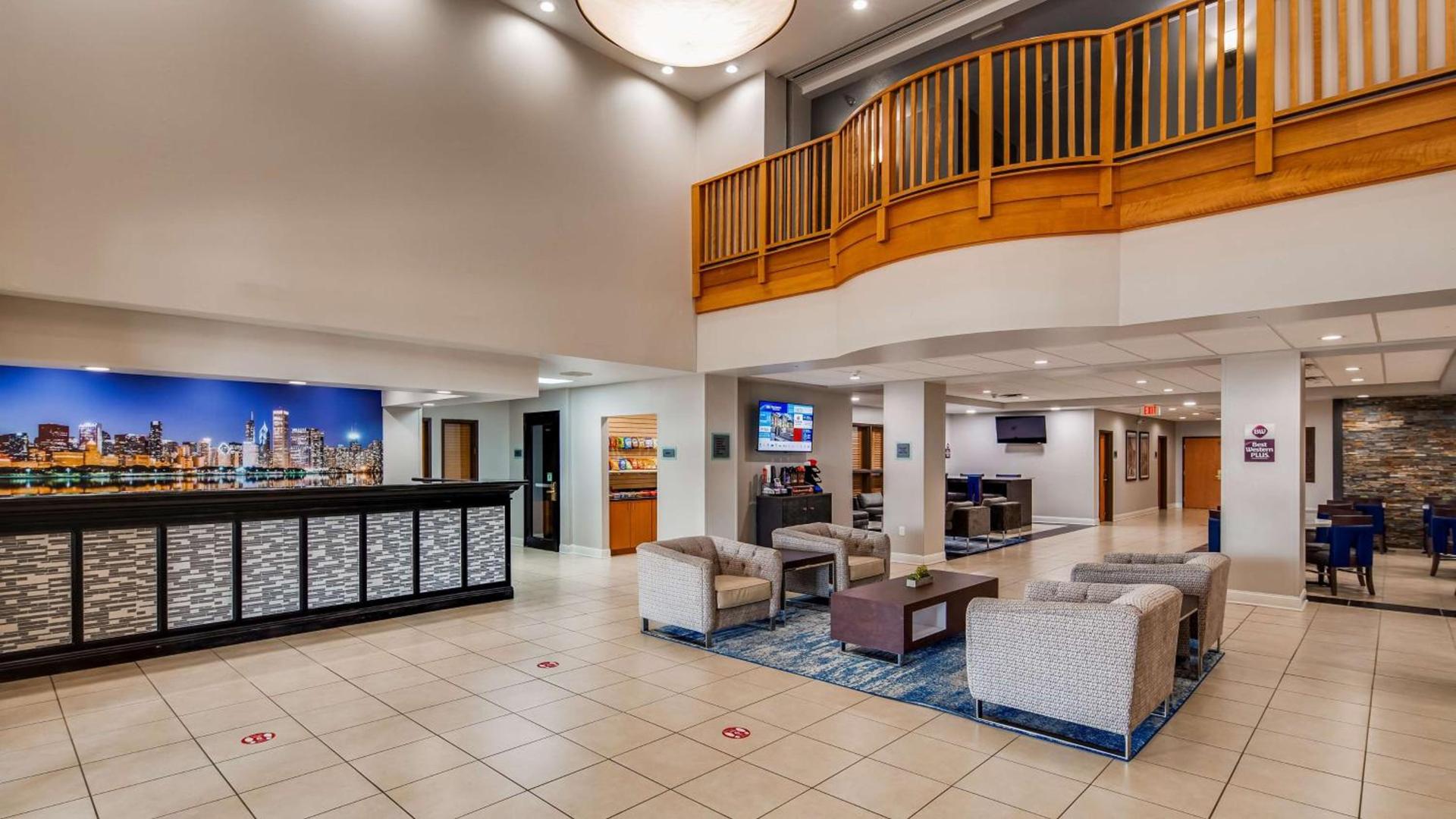 Best Western Plus Champaign/Urbana Inn photo 33