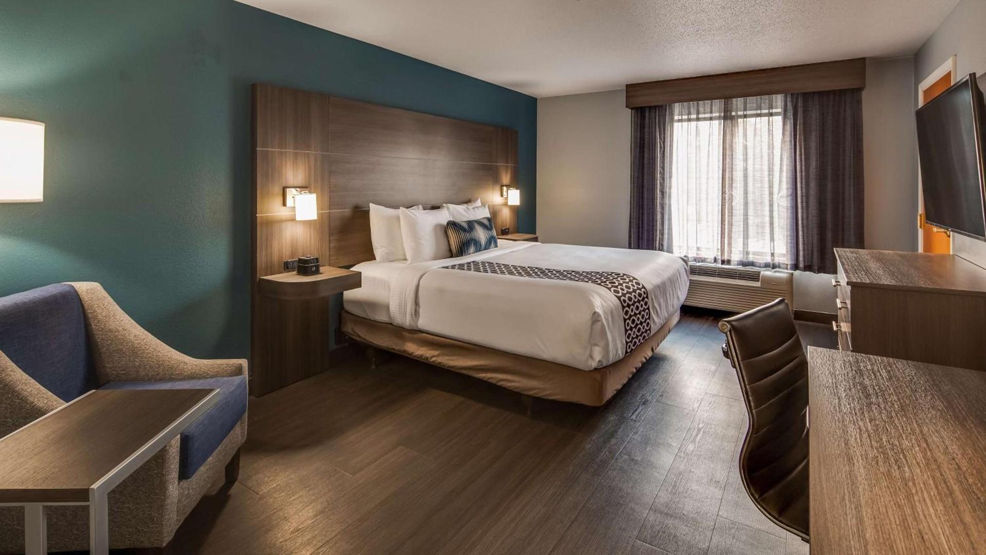 Best Western Plus Champaign/Urbana Inn photo 2