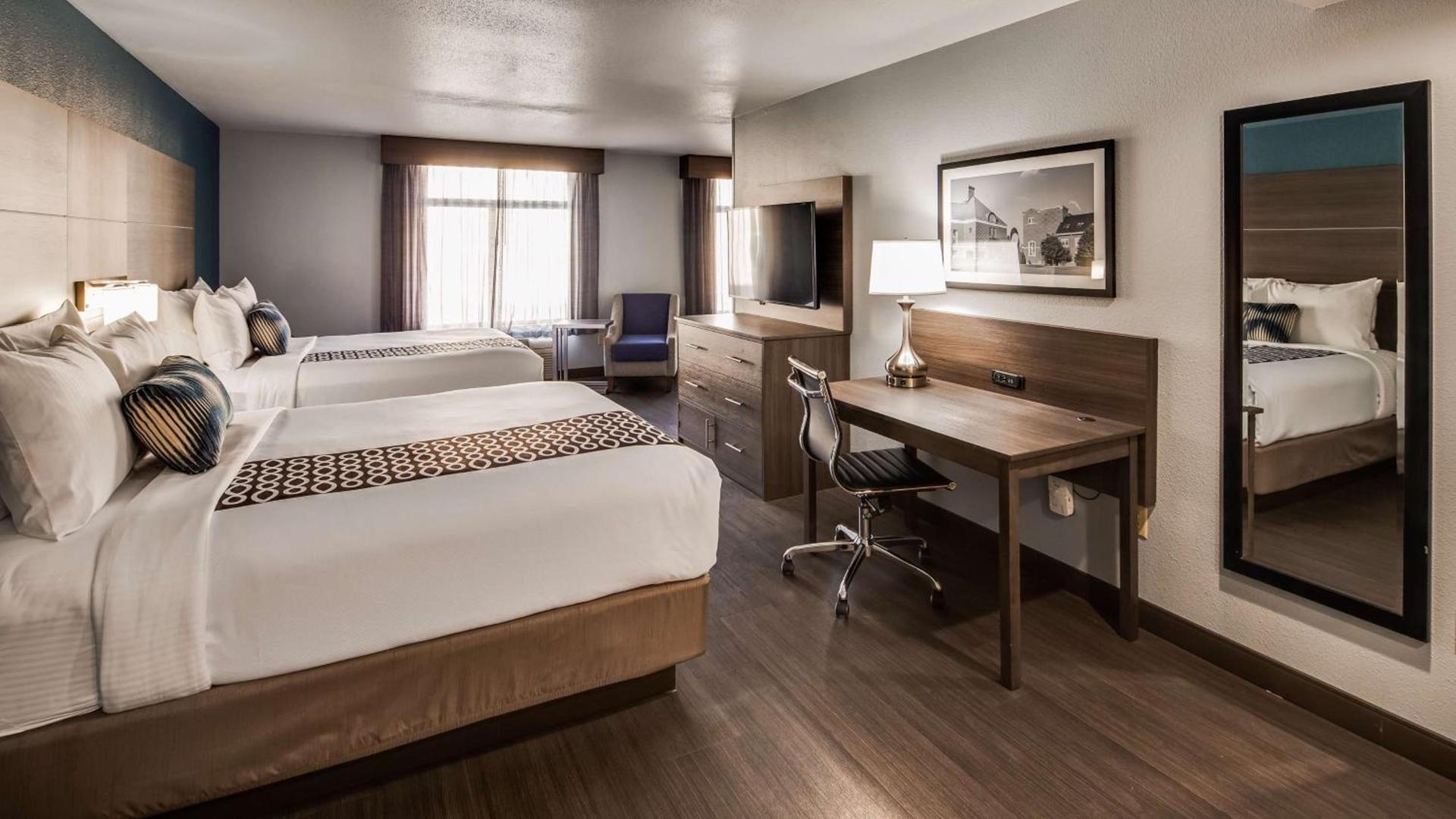 Best Western Plus Champaign/Urbana Inn photo 23