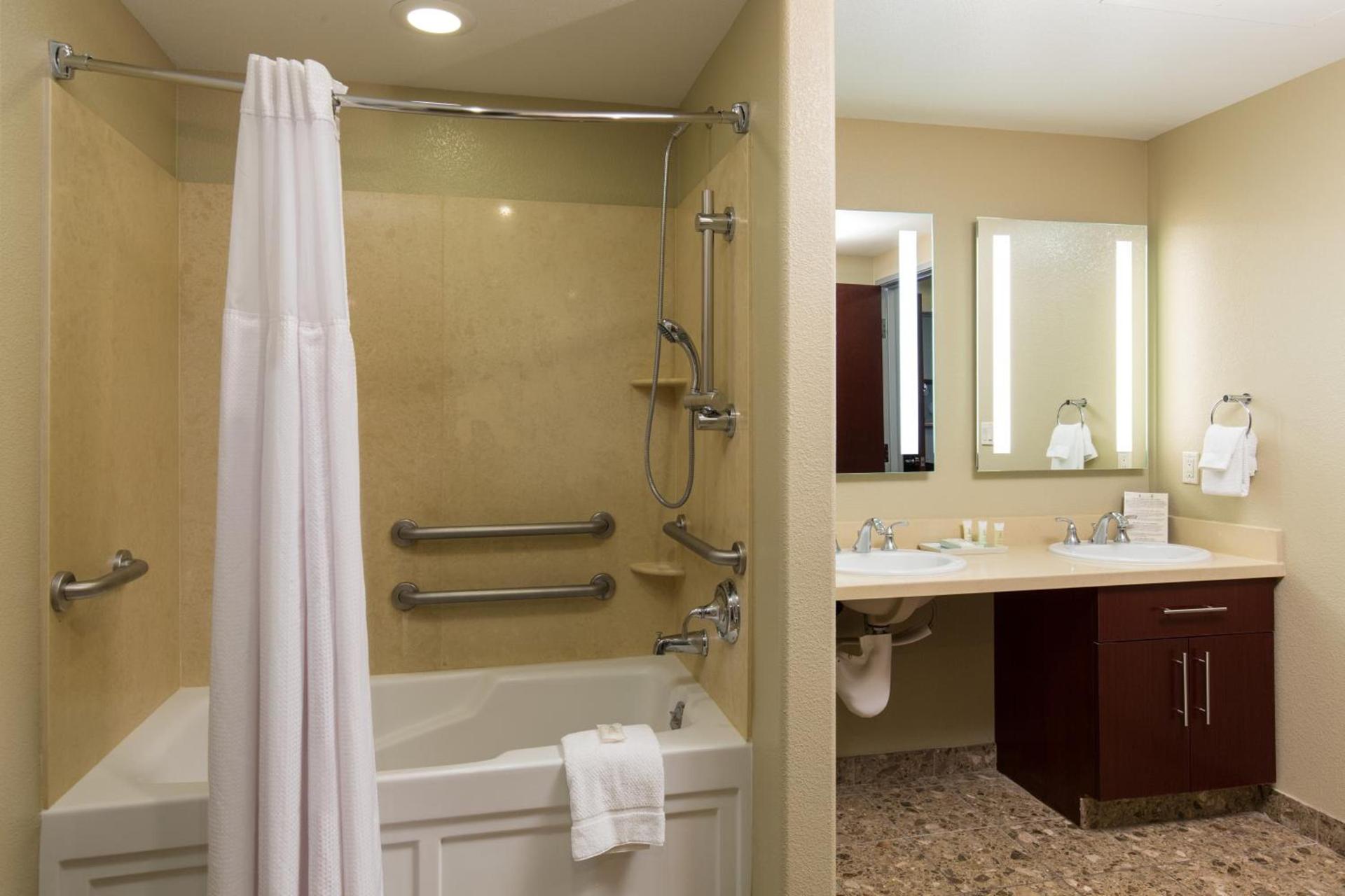 Staybridge Suites Las Vegas - Stadium District photo 40