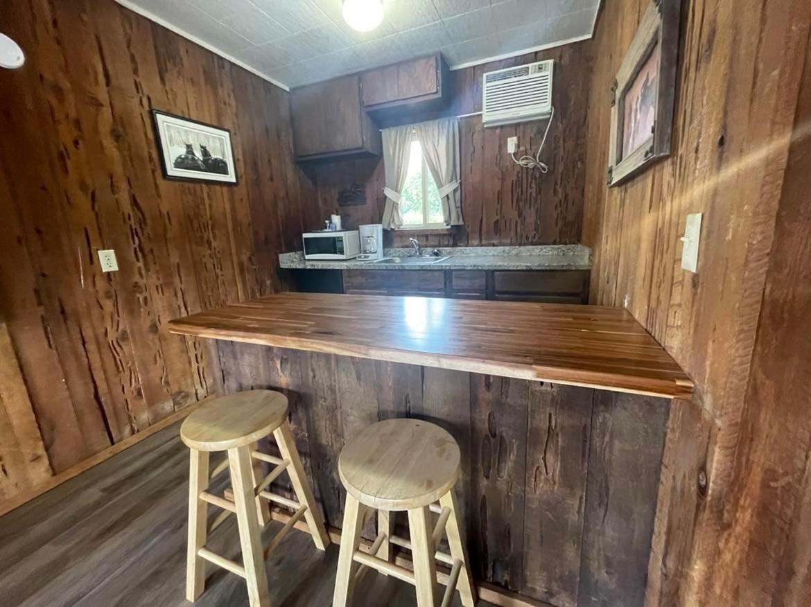 Riverfront Lodging photo 12