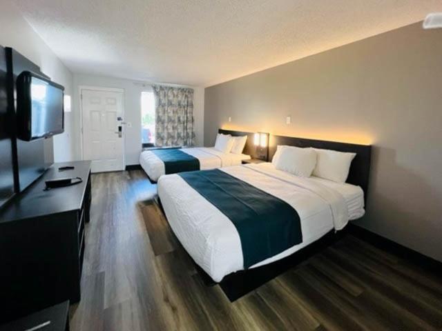 Motel 6 Jeffersonville, IN photo 35