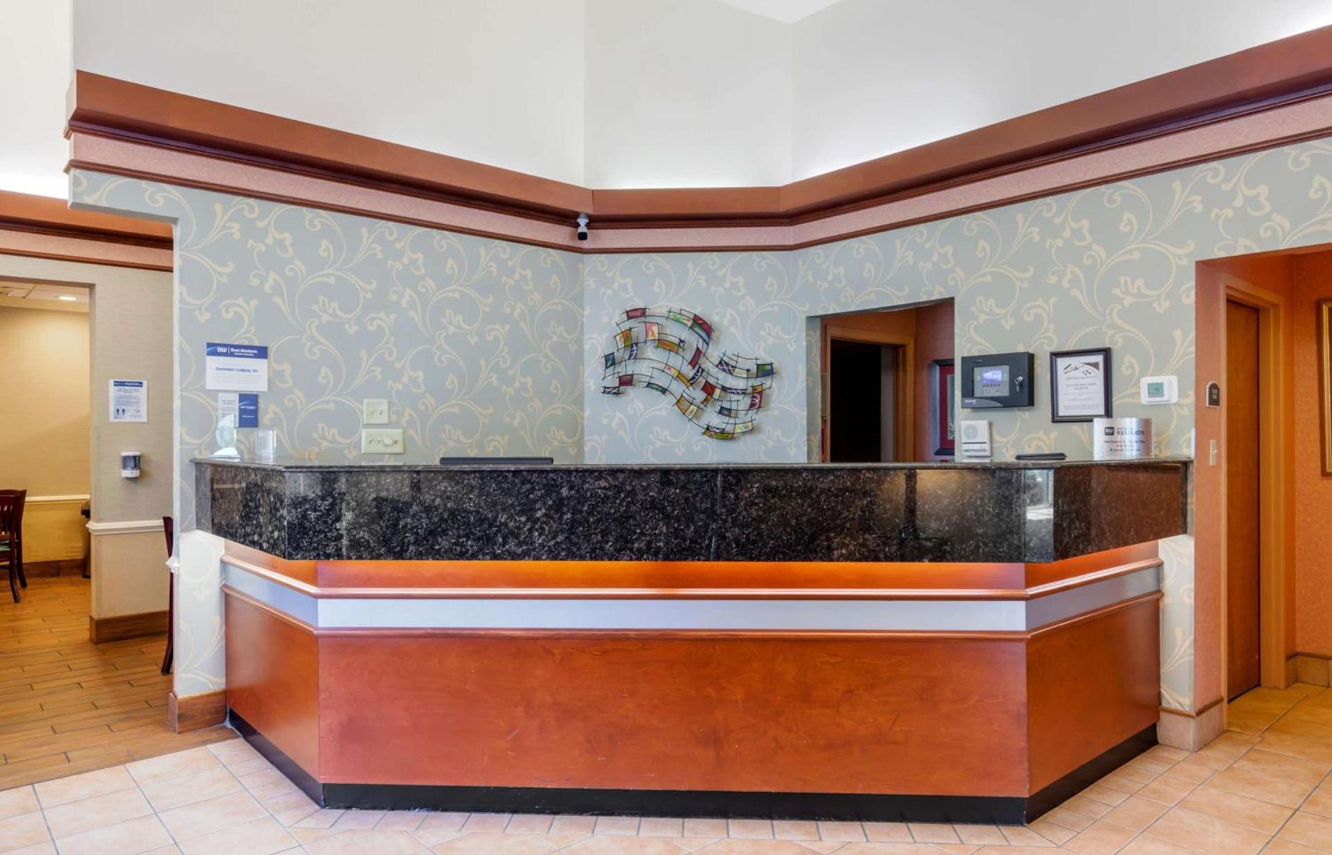 BEST WESTERN PLUS Inn at Valley View photo 2