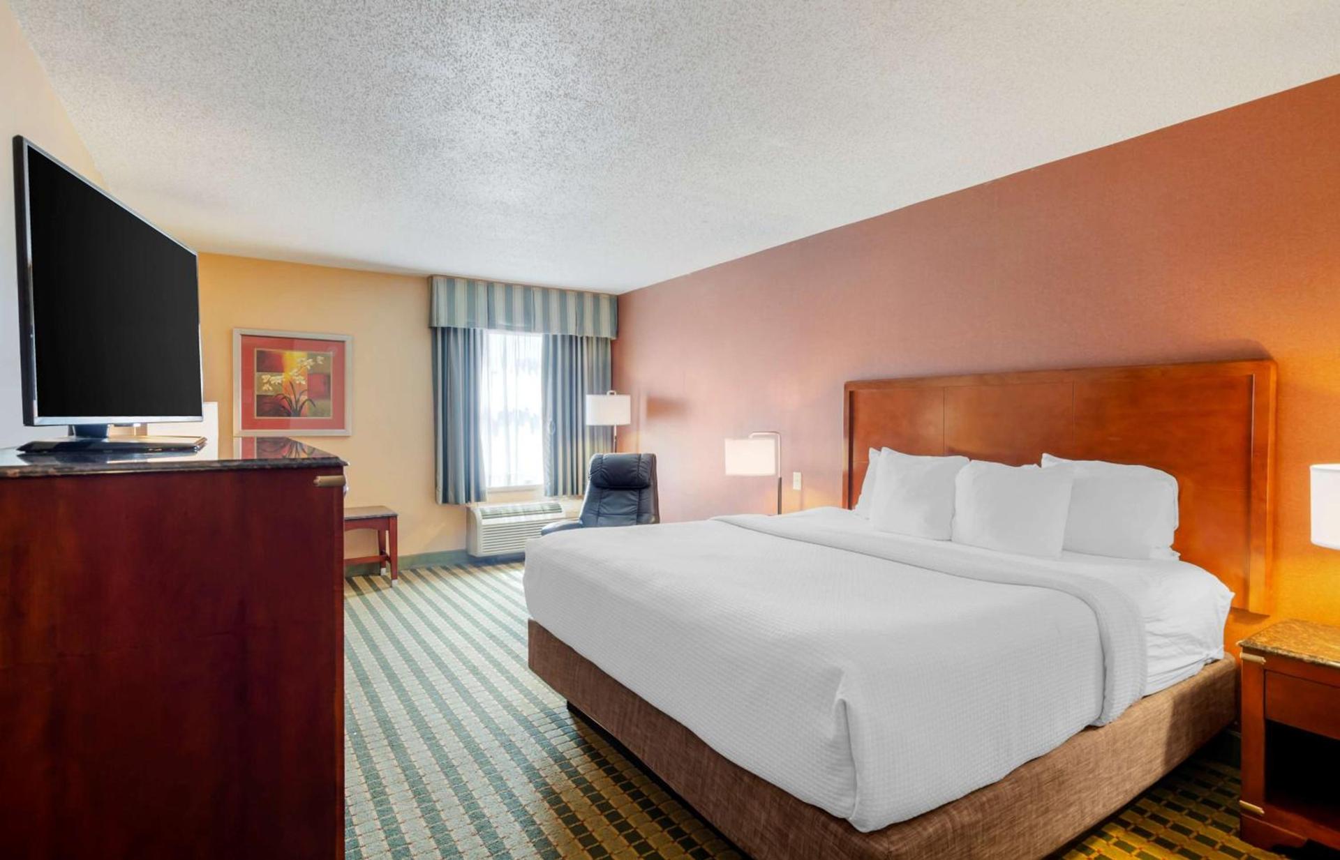 BEST WESTERN PLUS Inn at Valley View photo 14