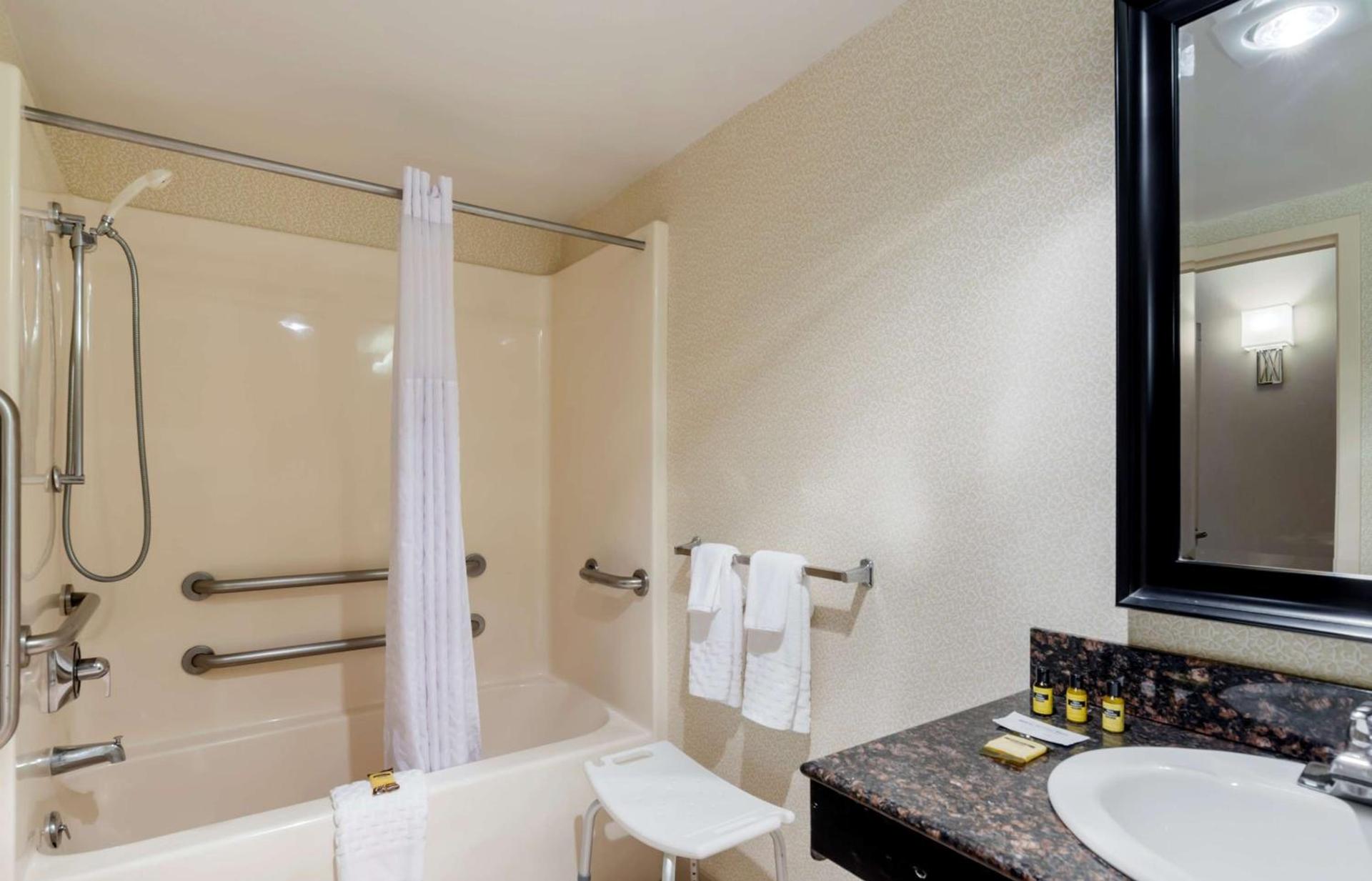 BEST WESTERN PLUS Inn at Valley View photo 22