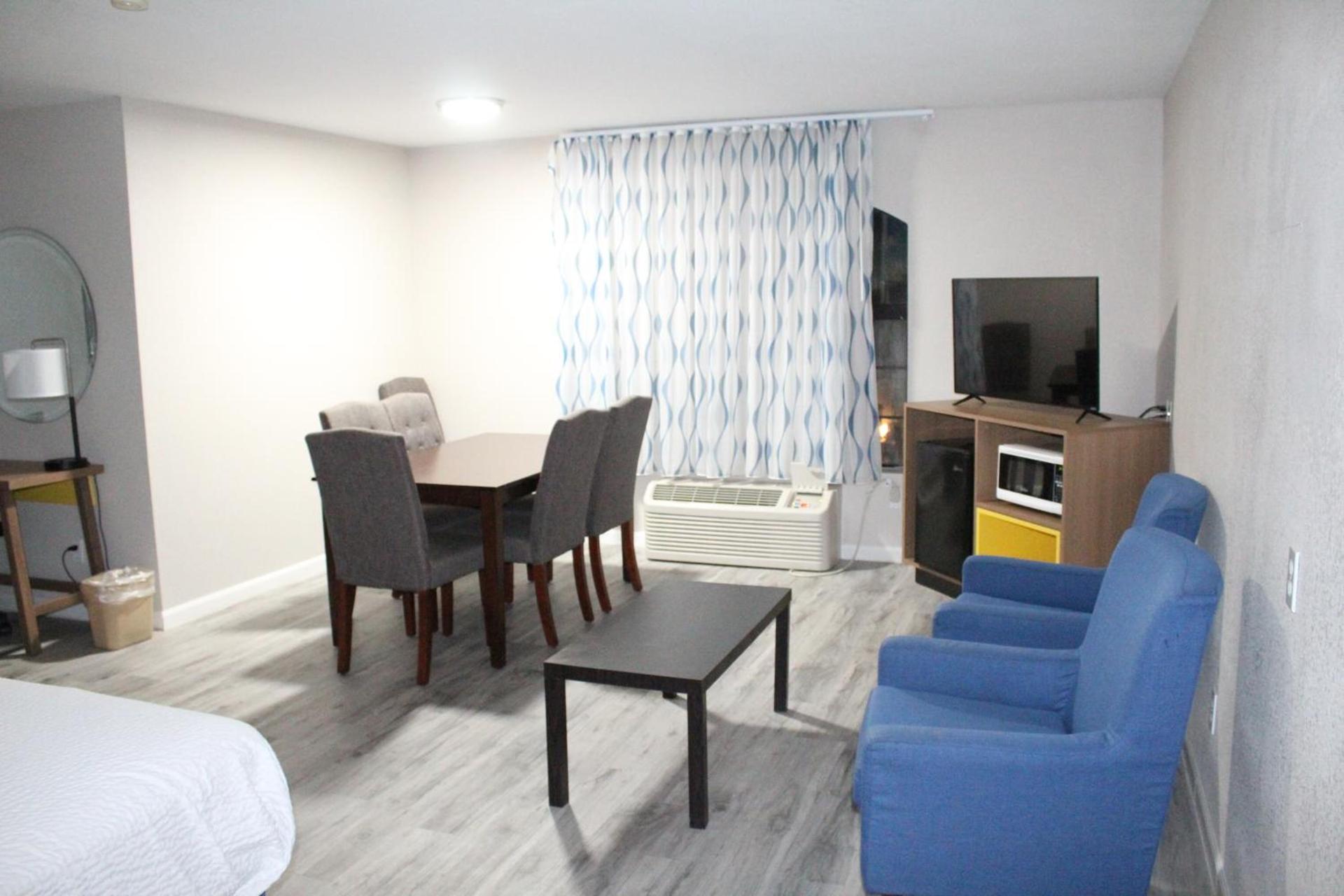 Days Inn by Wyndham Willcox photo 20