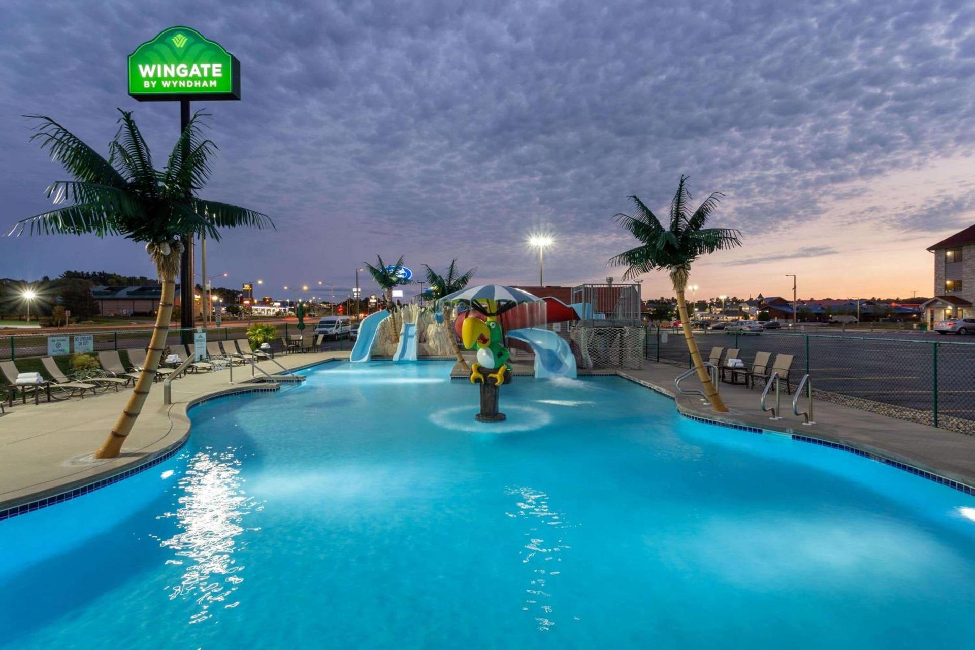 Wingate by Wyndham Wisconsin Dells Waterpark photo 17