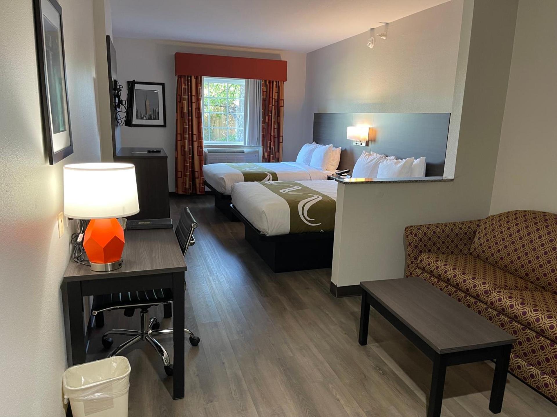 Quality Suites Tulsa I-44 photo 6