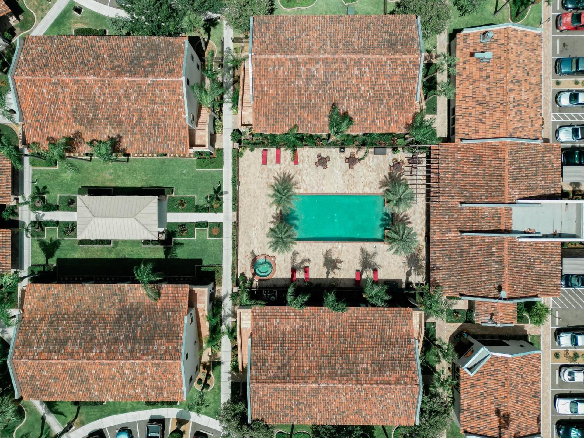 The Bungalows on Shary photo 37