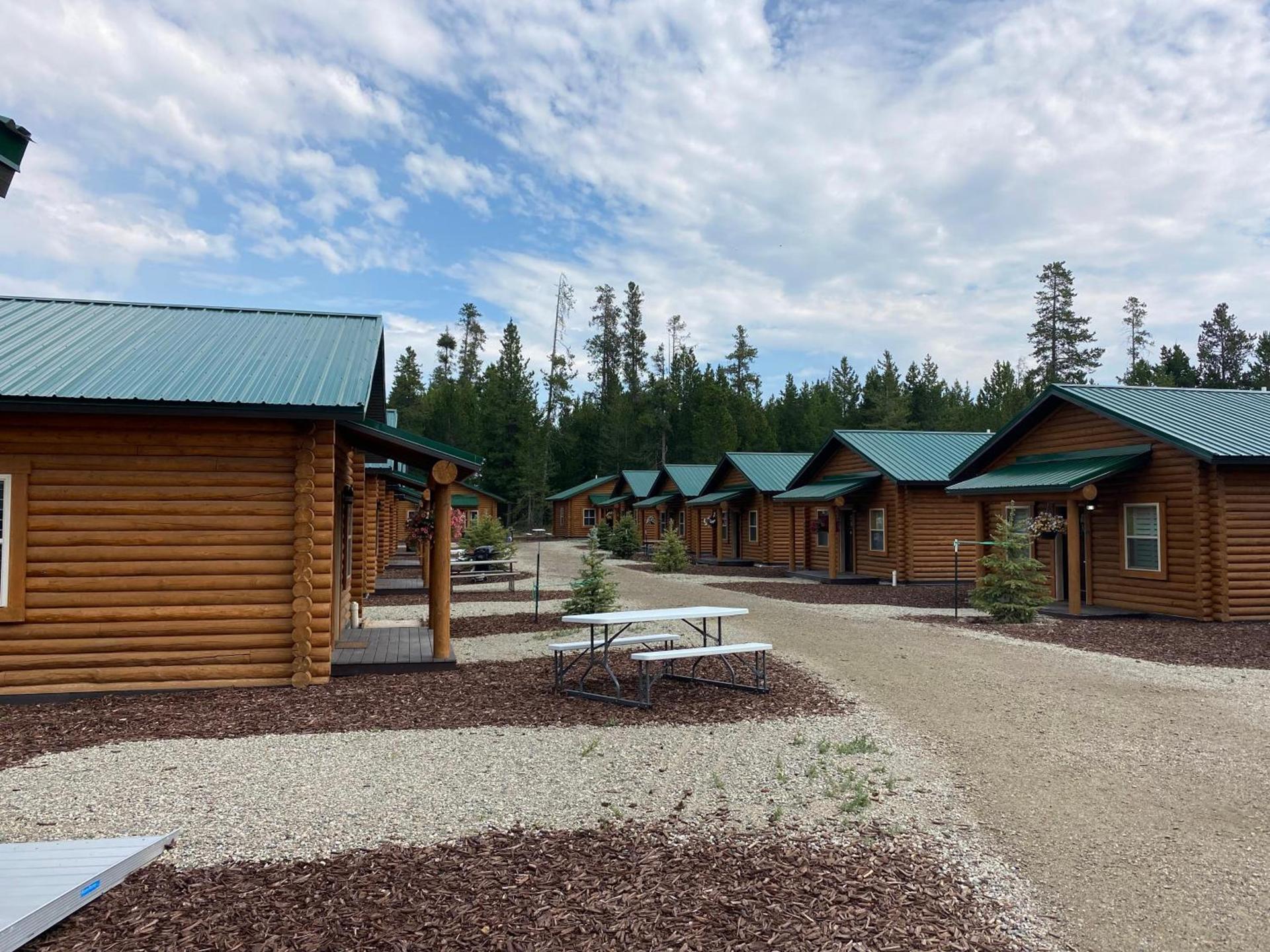 Cabin Village photo 19