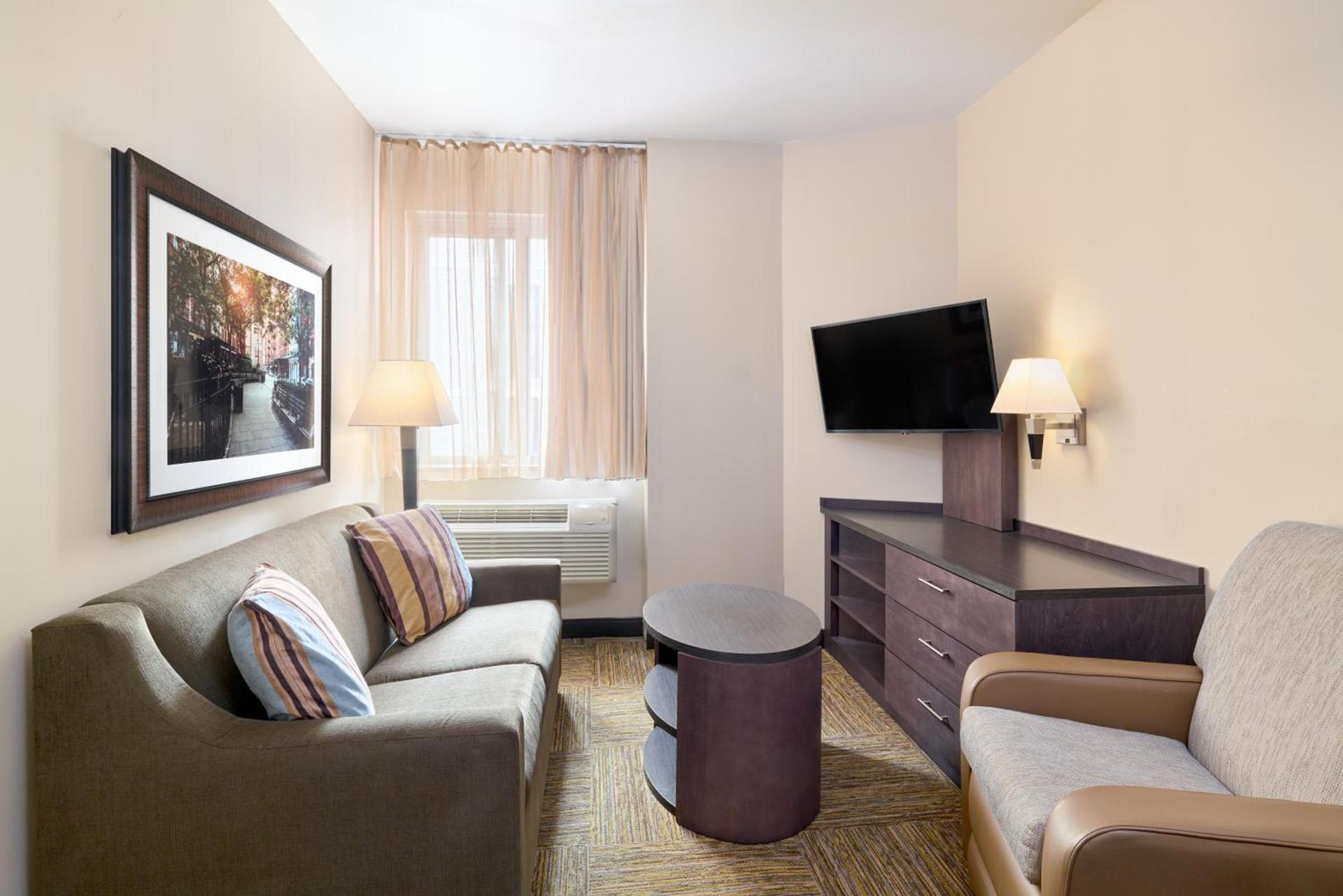 Candlewood Suites NYC -Times Square by IHG photo 9