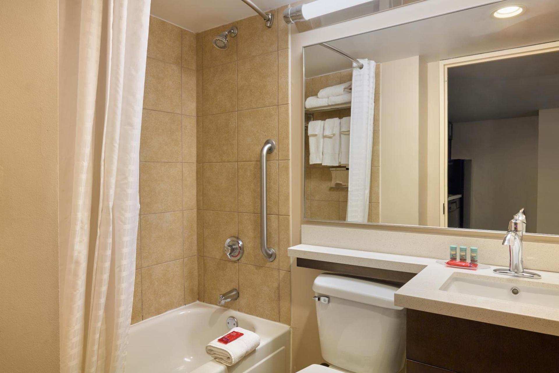 Candlewood Suites NYC -Times Square by IHG photo 10