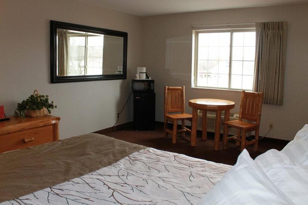 Edmore Inn photo 34