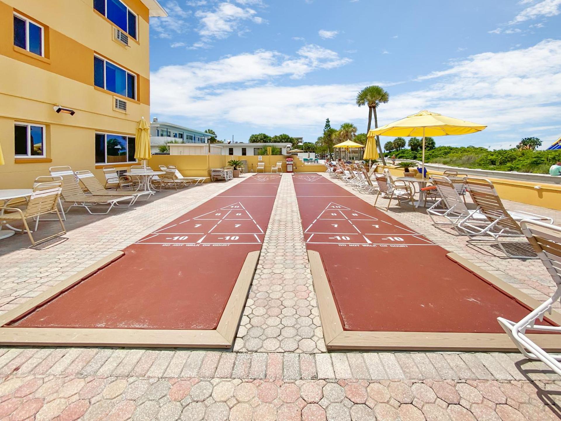 Page Terrace Beachfront Hotel photo 4