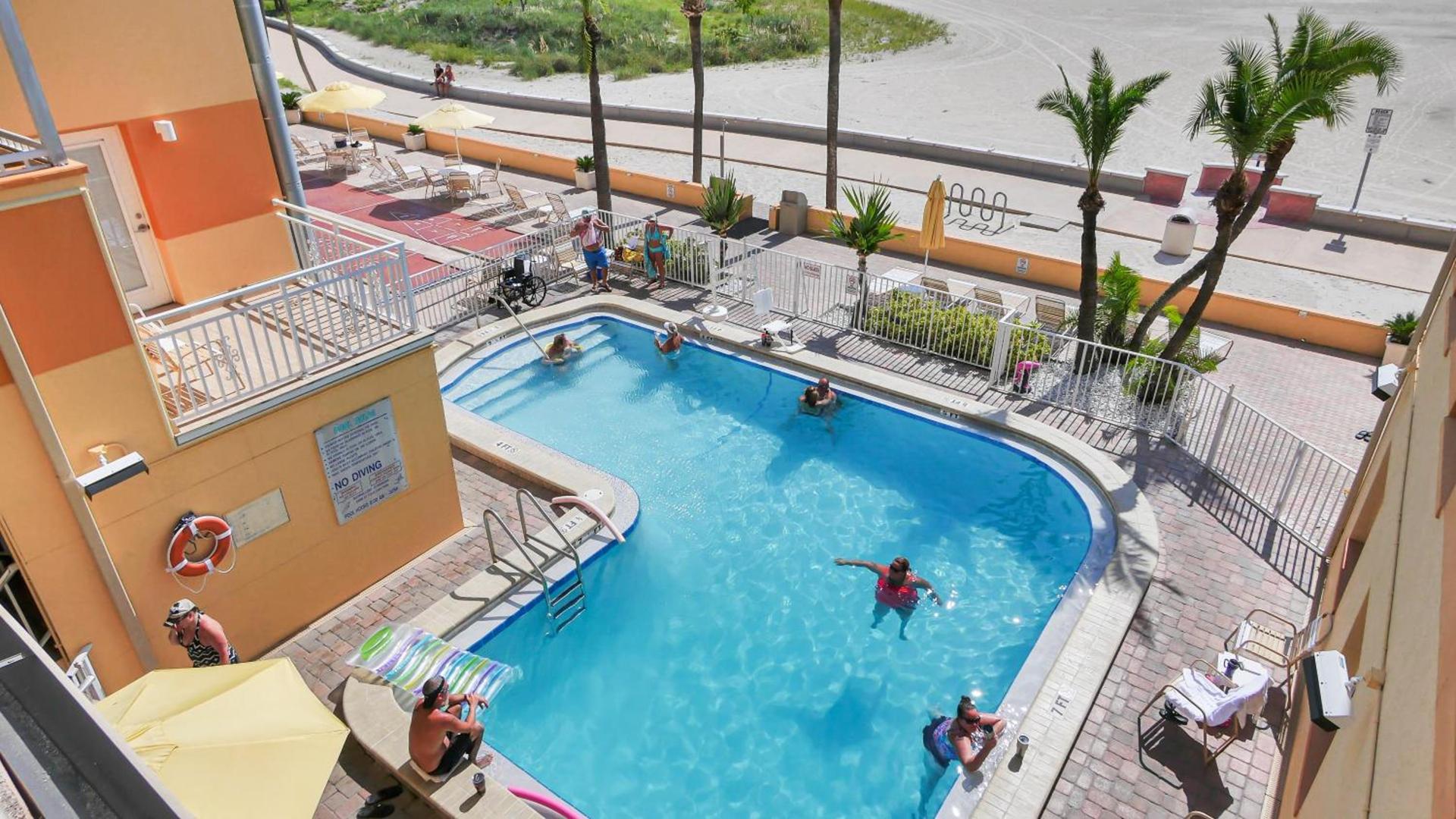 Page Terrace Beachfront Hotel photo 24