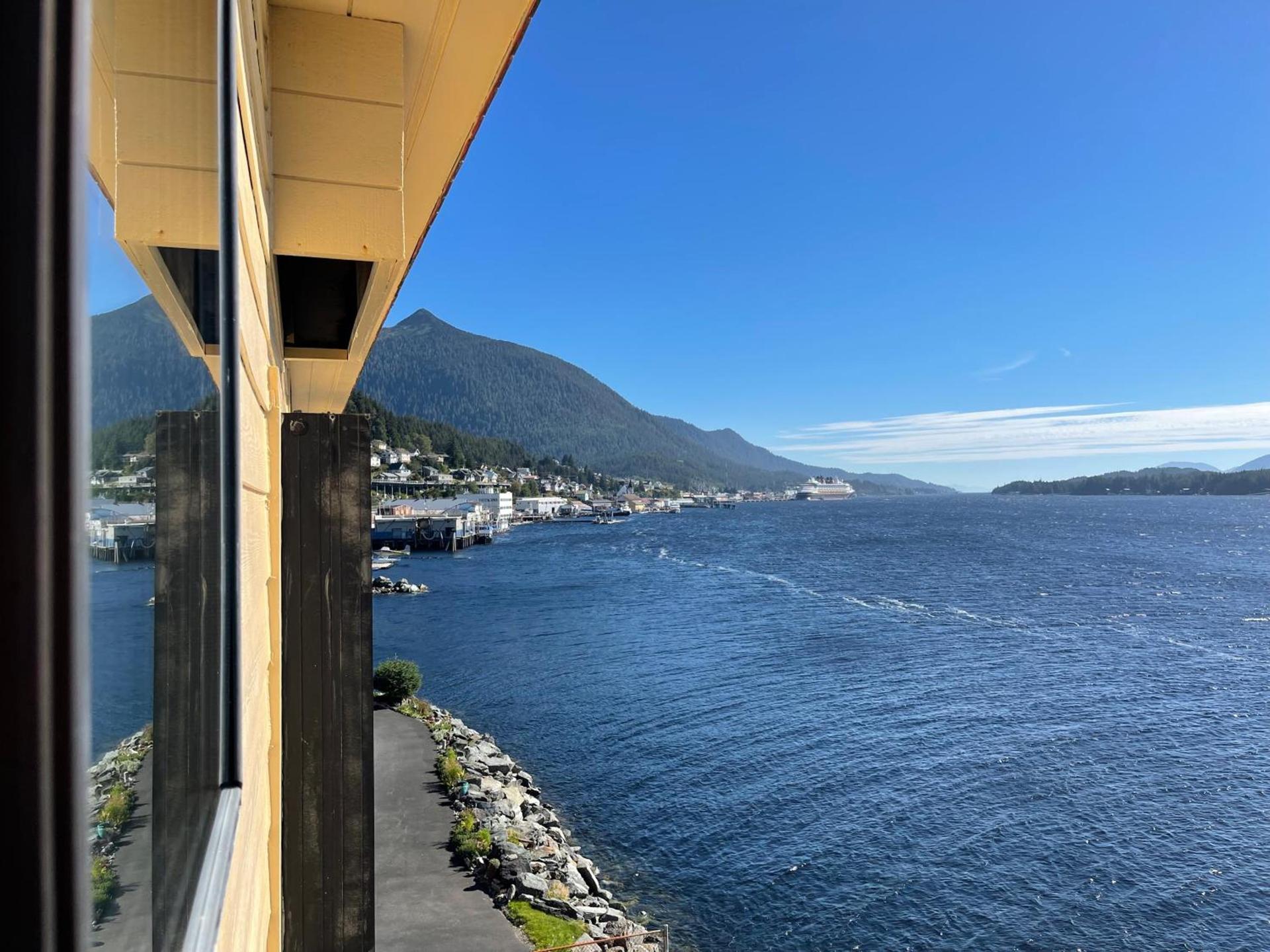 Super 8 by Wyndham Ketchikan photo 29