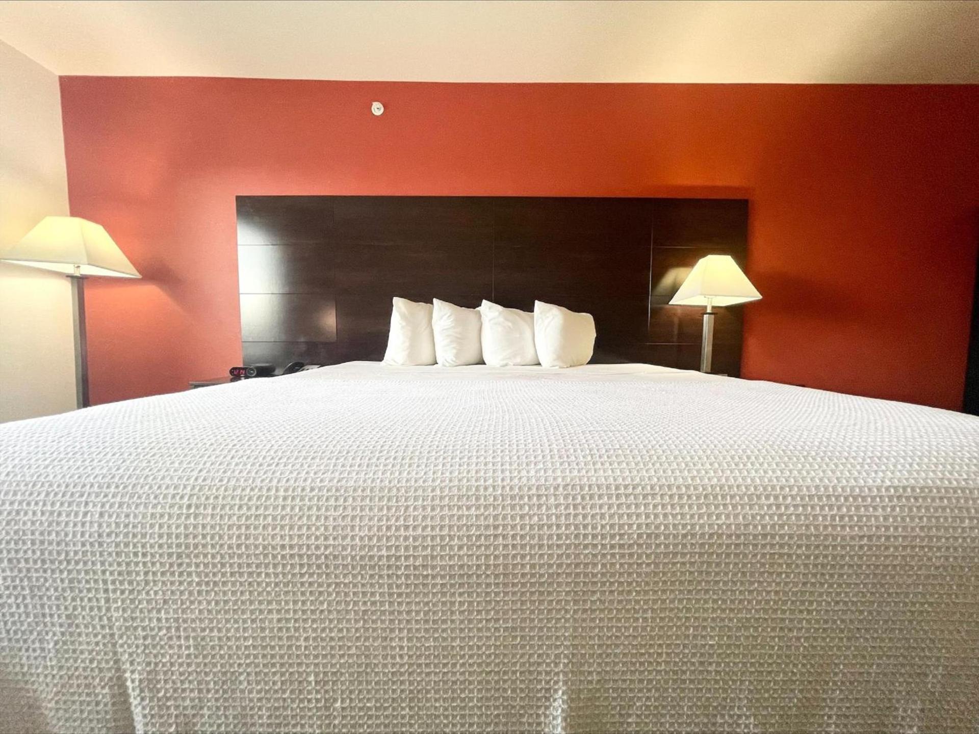 FairBridge Inn & Suites Cuero photo 26
