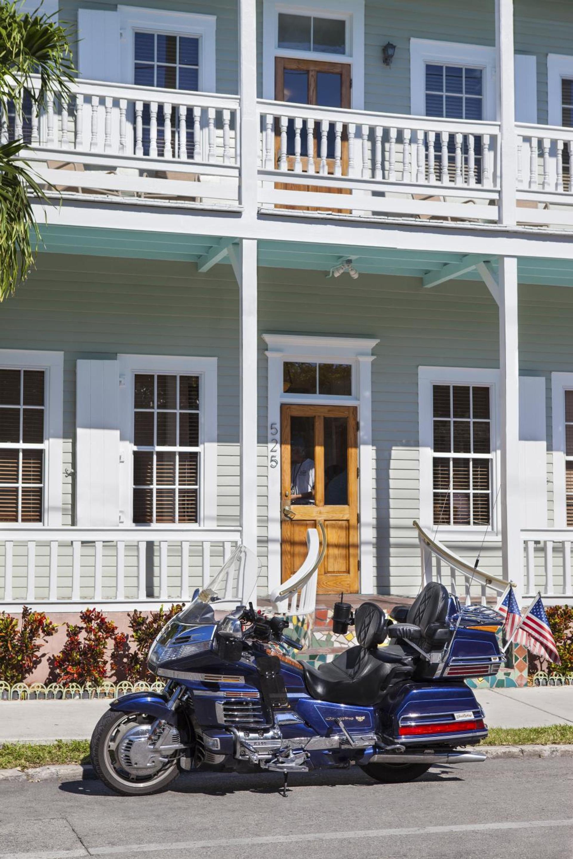 Southernmost Inn Adult Exclusive photo 30